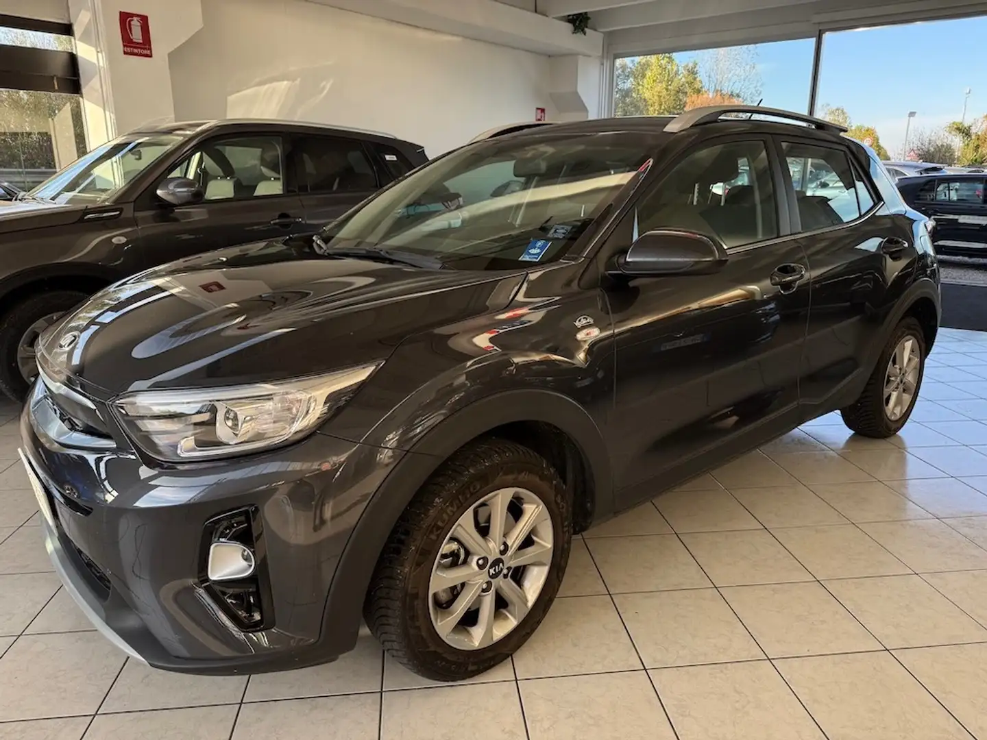 Kia Stonic Stonic 1.4 mpi Style 100cv PREZZO VERO Grigio - 1