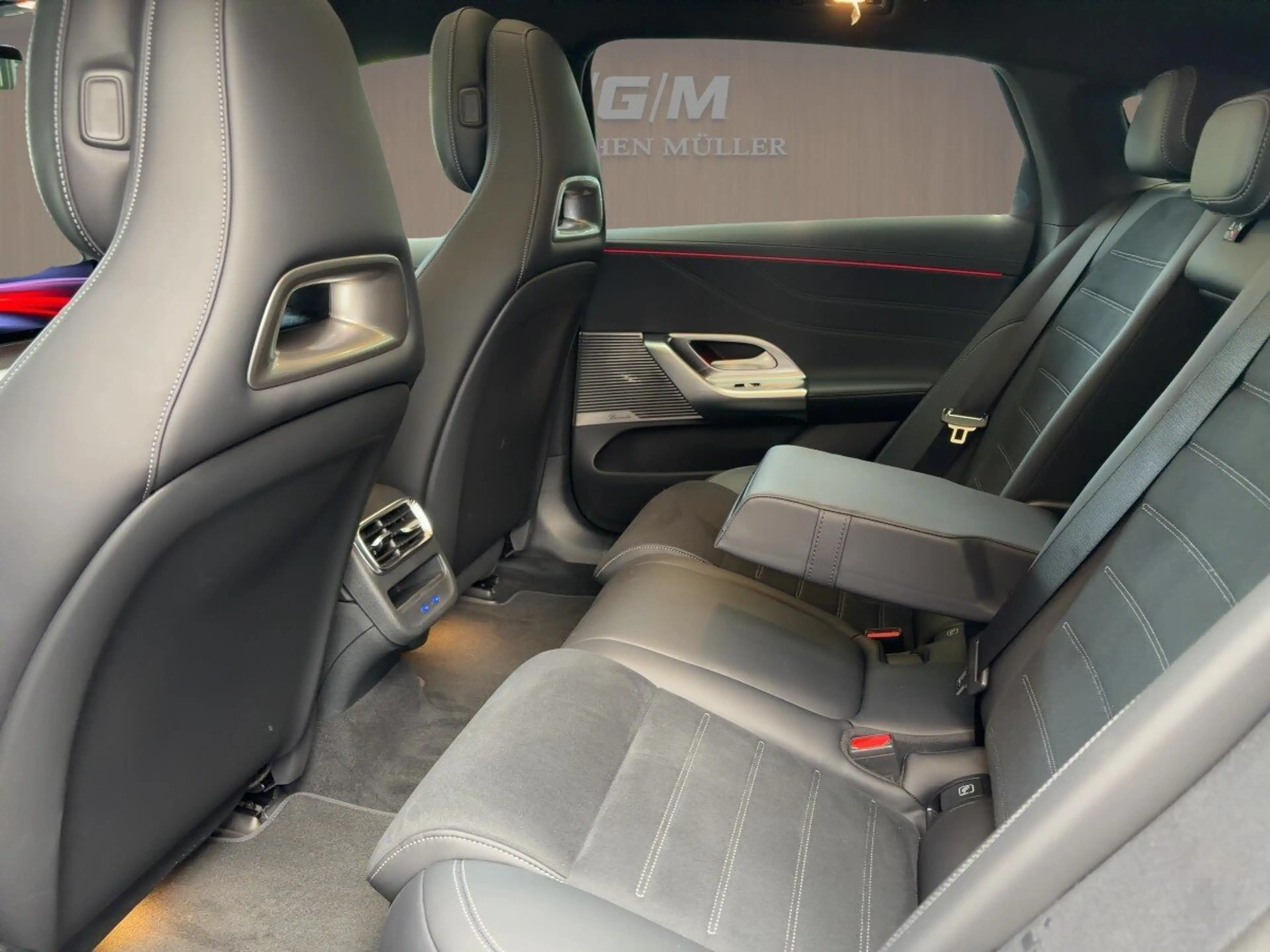 Mercedes-Benz C 400 C 400 4MATIC elektrisch AMG+LINE+PANO+360+BURM.+ — photo 7