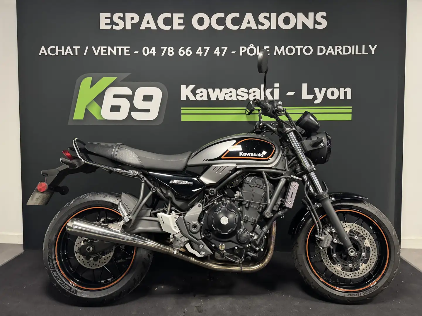 Kawasaki Z 650 Grau - 1