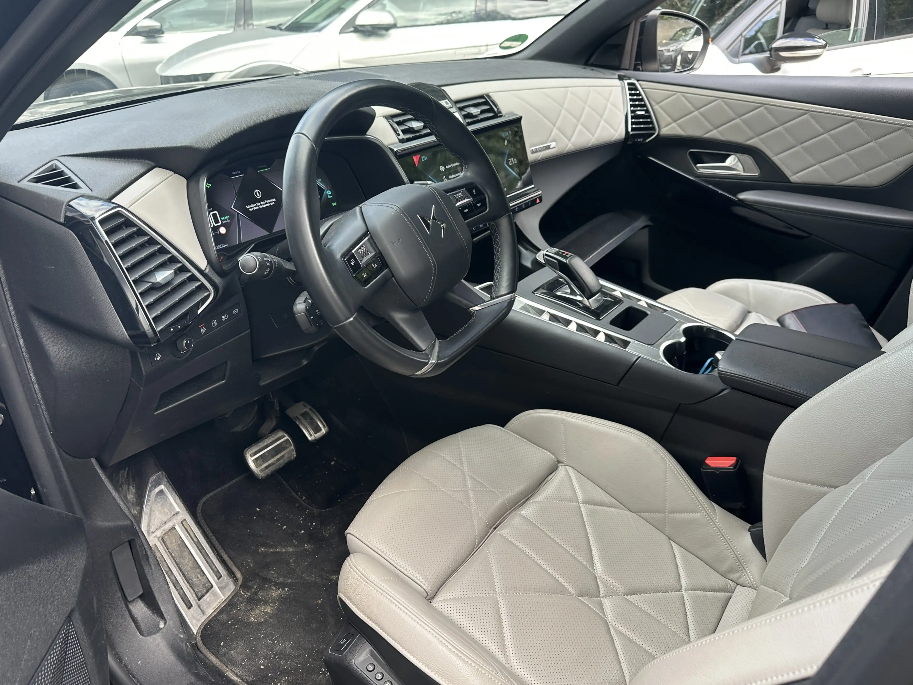 DS Automobiles DS 7 Crossback Plug-In*Rivoli*Pano*ACC*Massage*SHZ+BLÜ*CAM*LM — photo 4