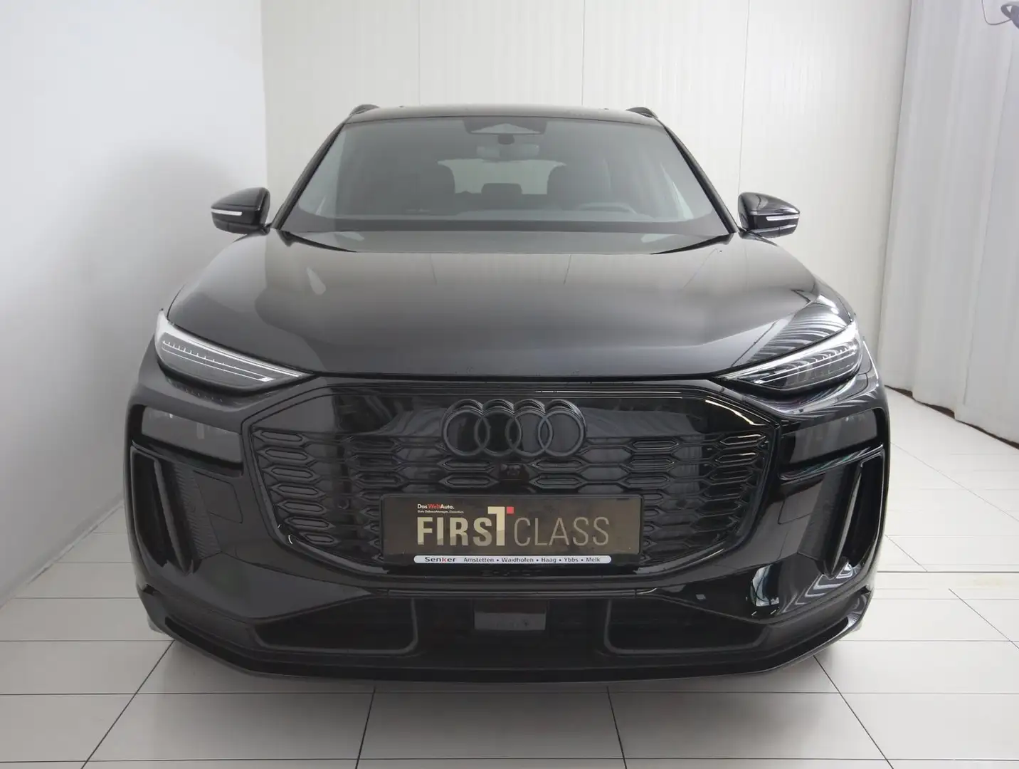 Audi Q6 e-tron e-tron quattro Schwarz - 2