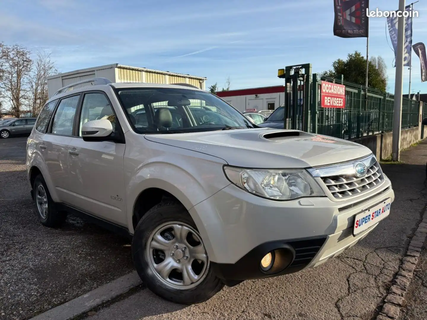 Subaru Forester III 2.0d 147CV XS AWD Blanc - 1