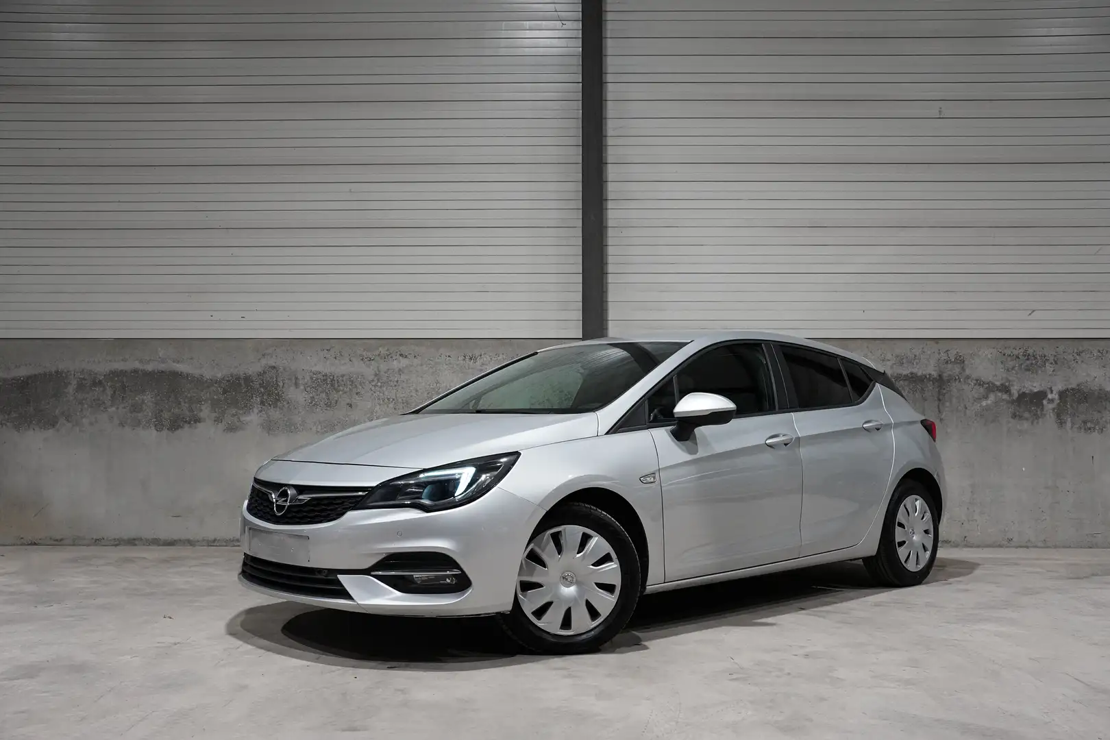 Opel Astra ✖️APPLE CARPLAY | TOP ETAT | GPS | TVA✔️ Gris - 1