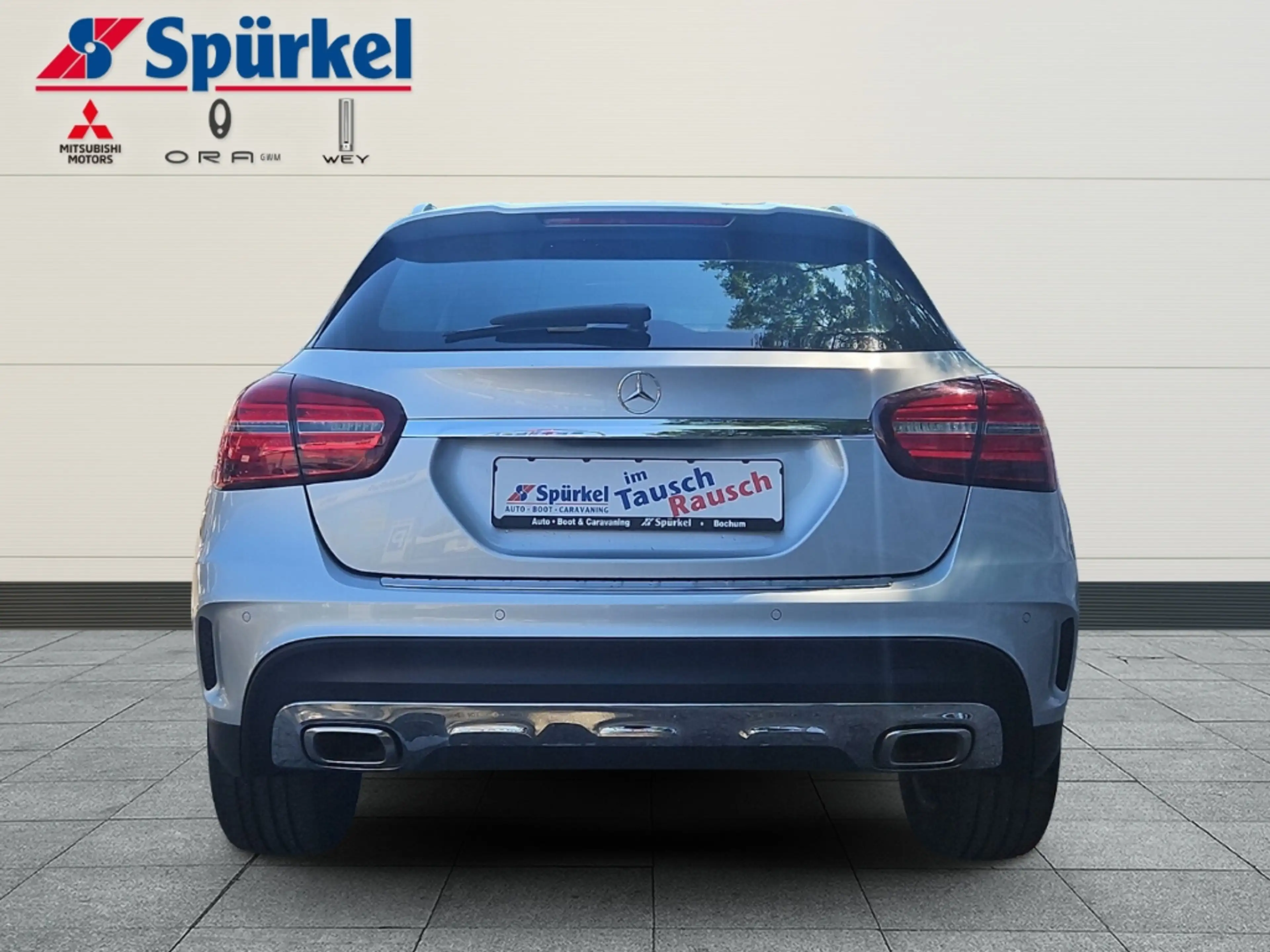 Mercedes-Benz GLA 200 Automatik, Sitzheizung, Navigation, PDC — photo 5