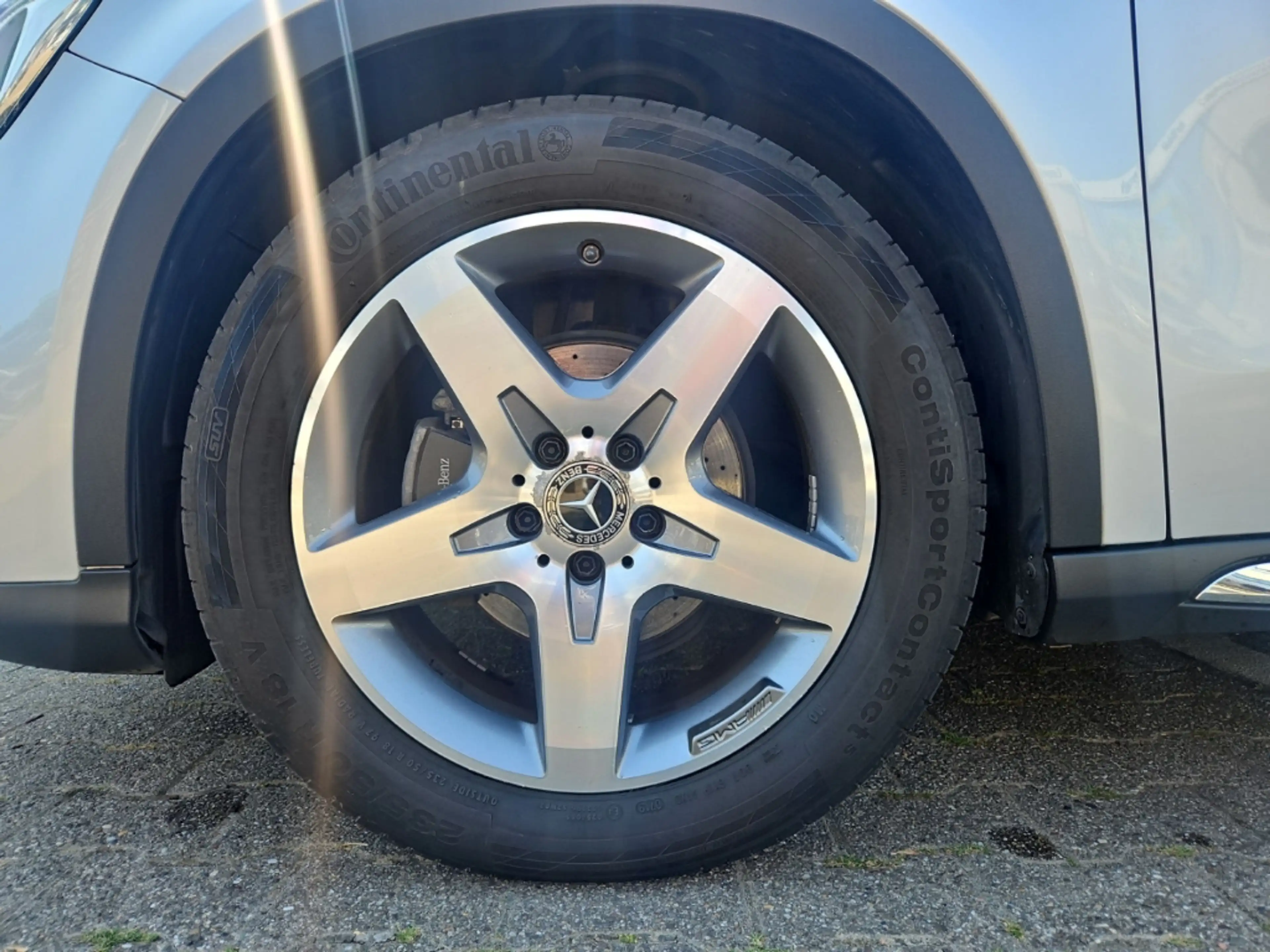 Mercedes-Benz GLA 200 Automatik, Sitzheizung, Navigation, PDC — photo 6