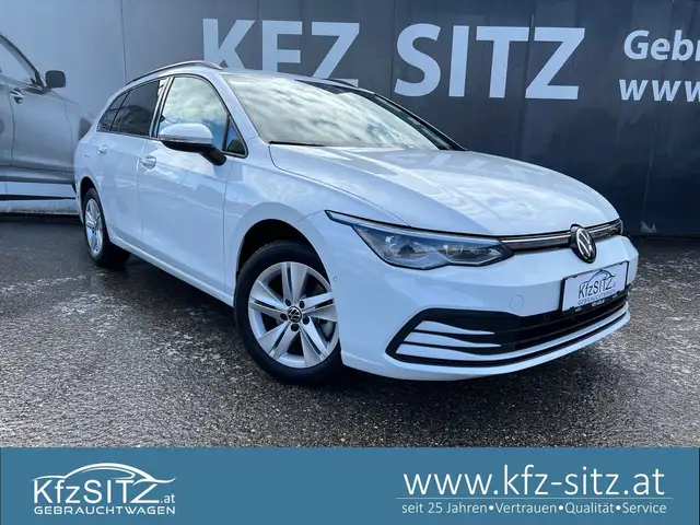 Volkswagen Golf Variant 1,5 TSI Life | VOLL-LED