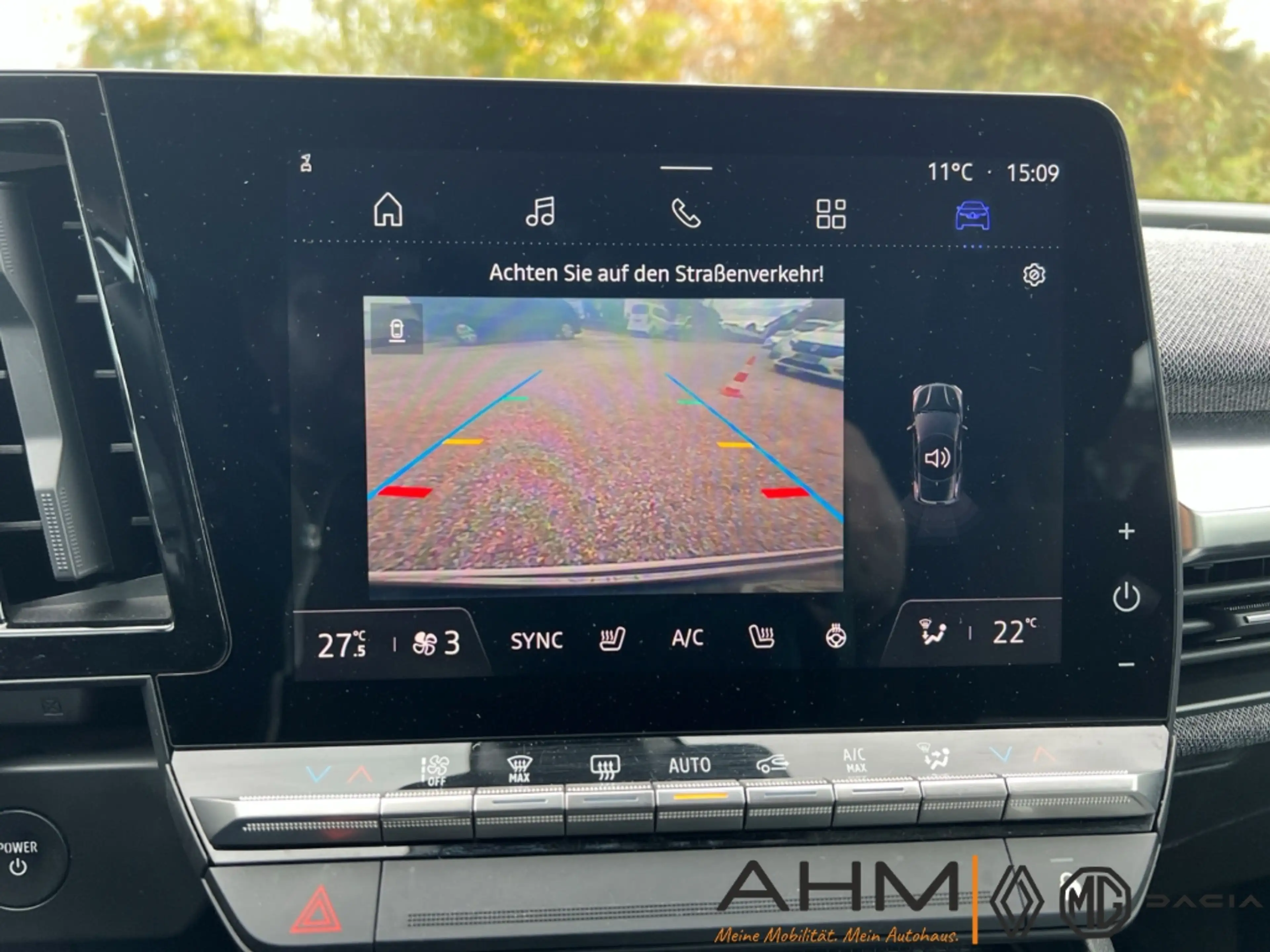 Renault Megane E-Tech Electric Equilibre — photo 27