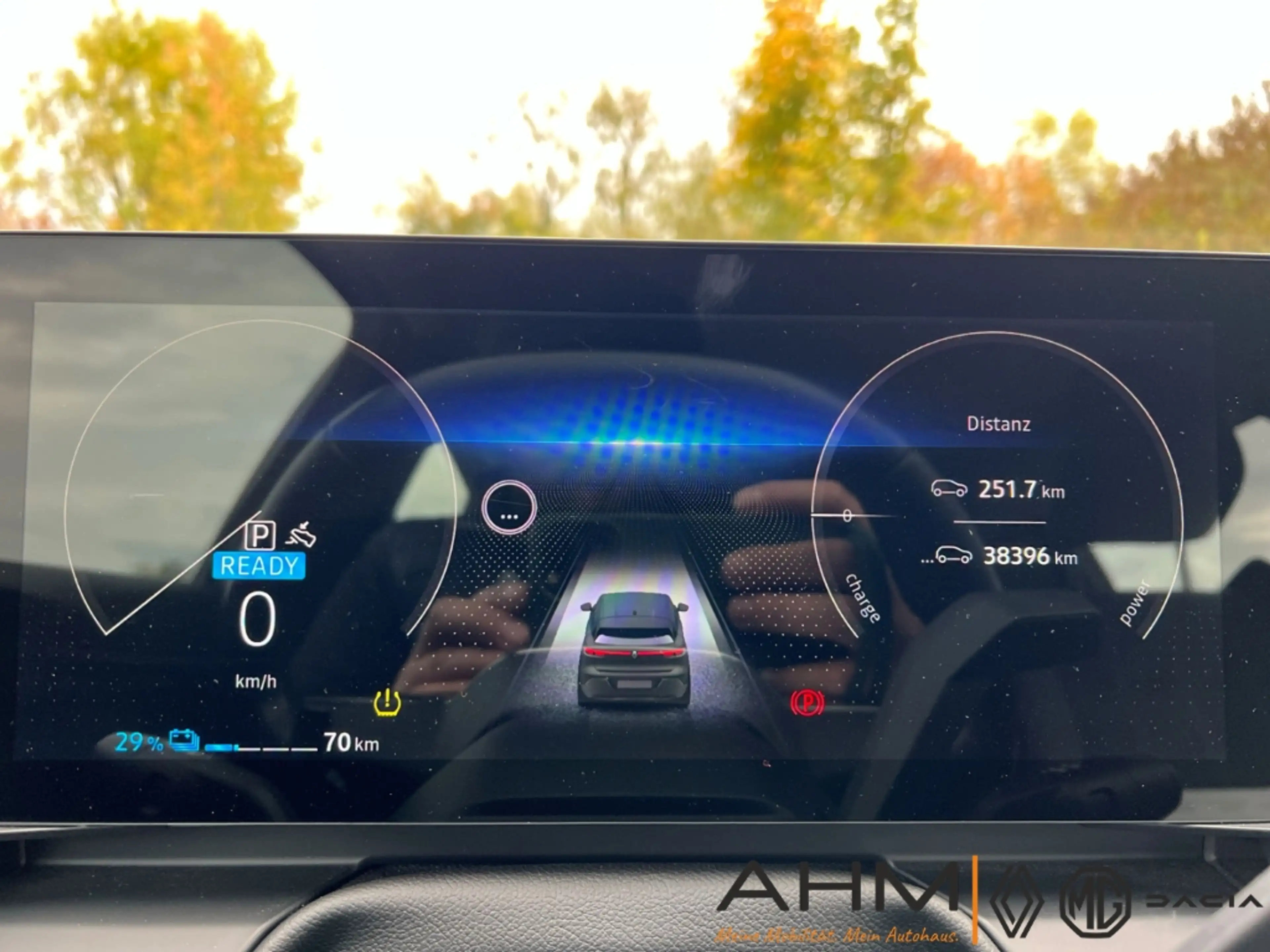 Renault Megane E-Tech Electric Equilibre — photo 18