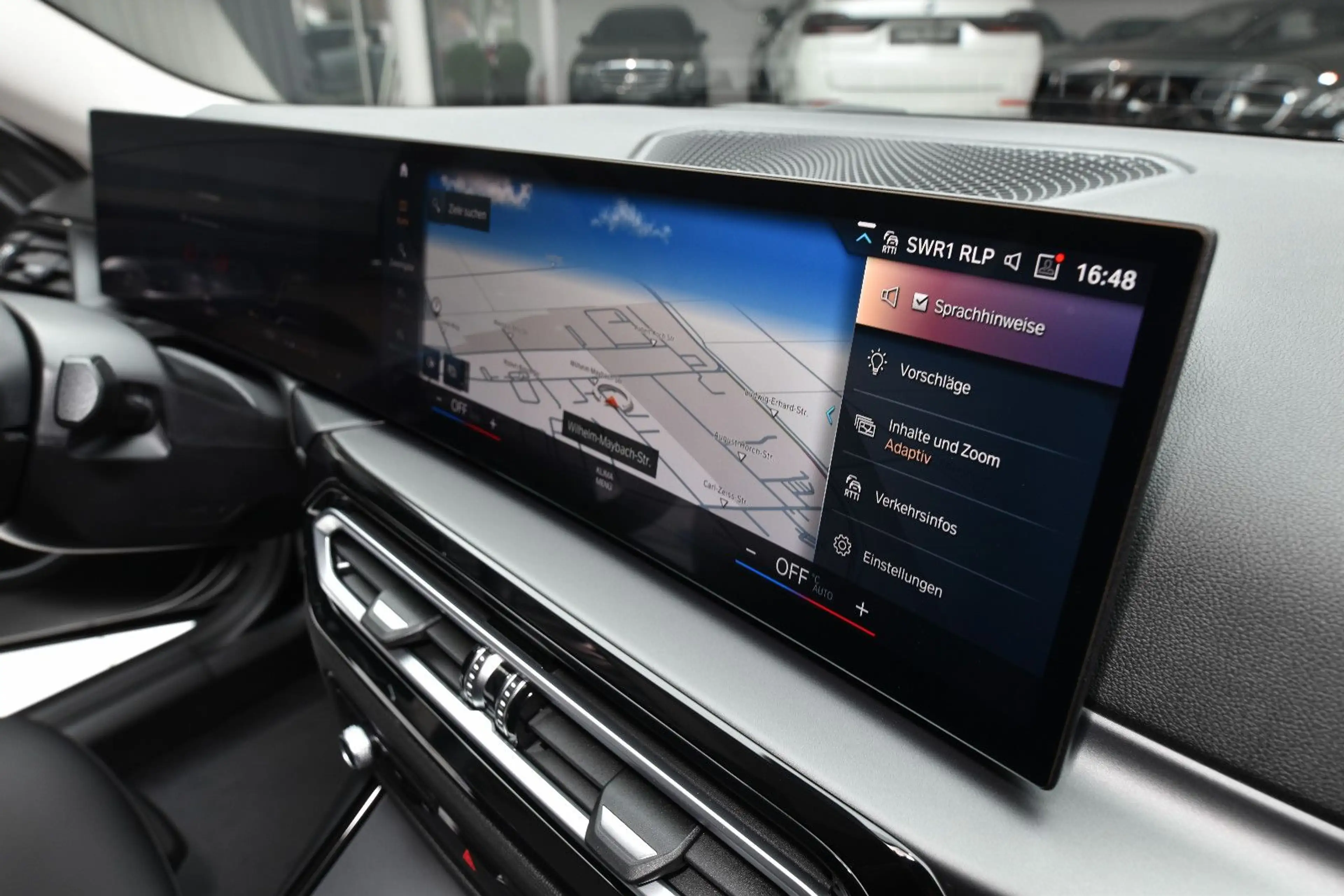 BMW 220 i Coupe *1 Hand* Curved Display* Ambiente* — photo 14