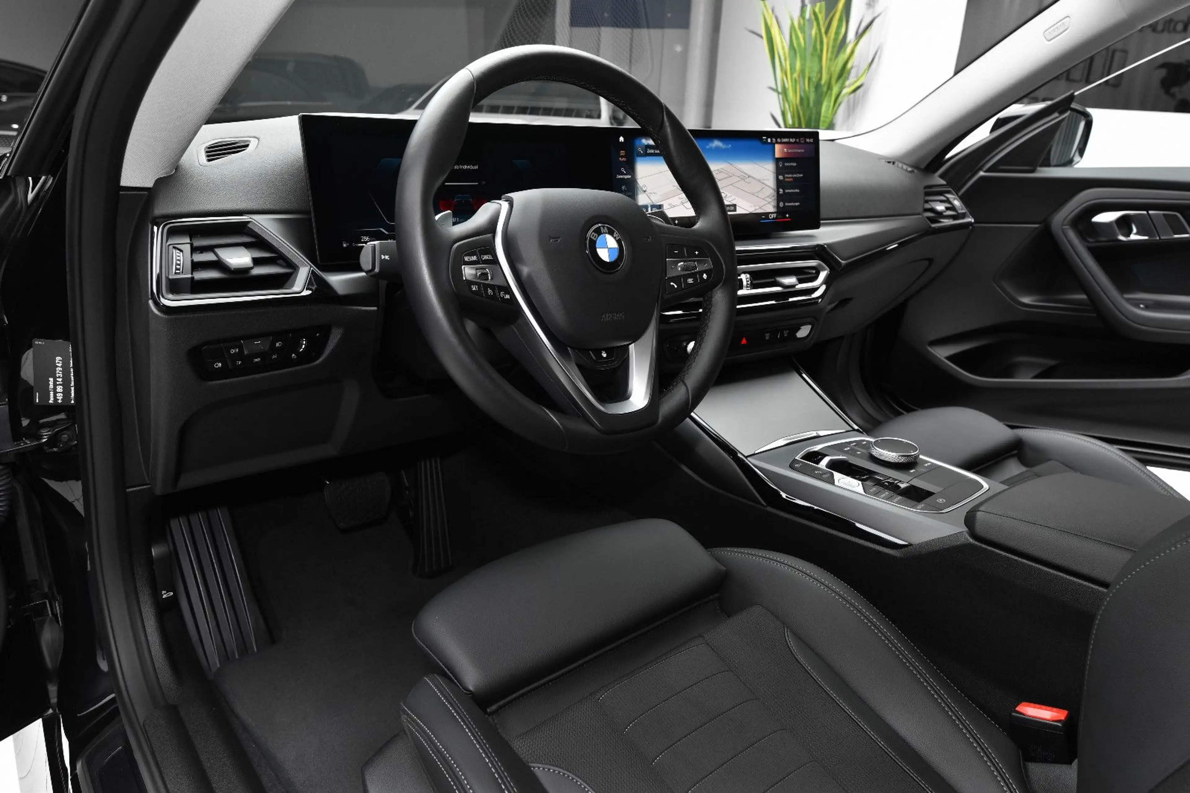 BMW 220 i Coupe *1 Hand* Curved Display* Ambiente* — photo 4