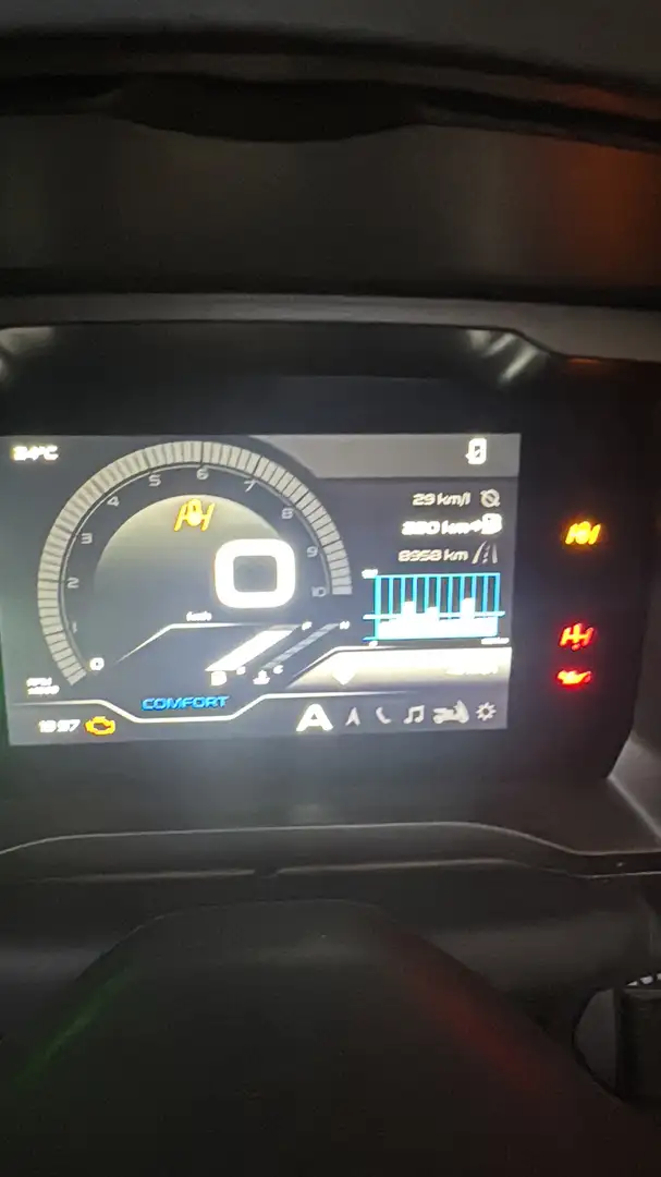 Piaggio MP3 400 sport, navegador en pantalla, manta de invierno, - 2