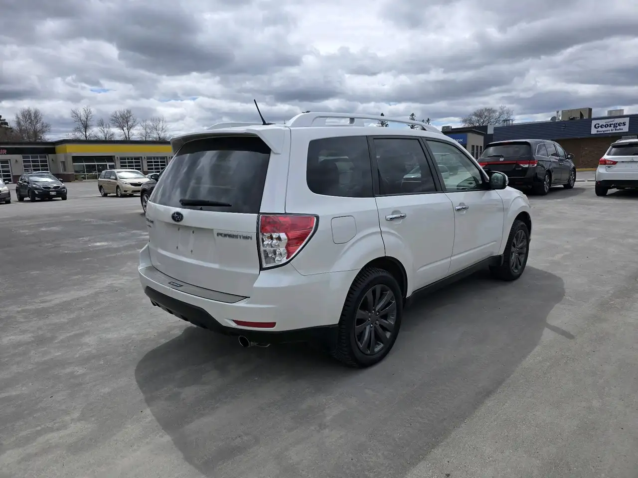 Subaru Forester снимка Subaru Forester