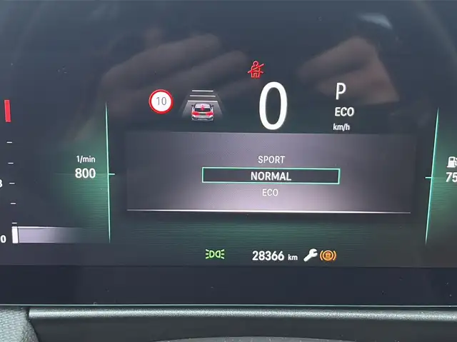 Opel Astra view 18