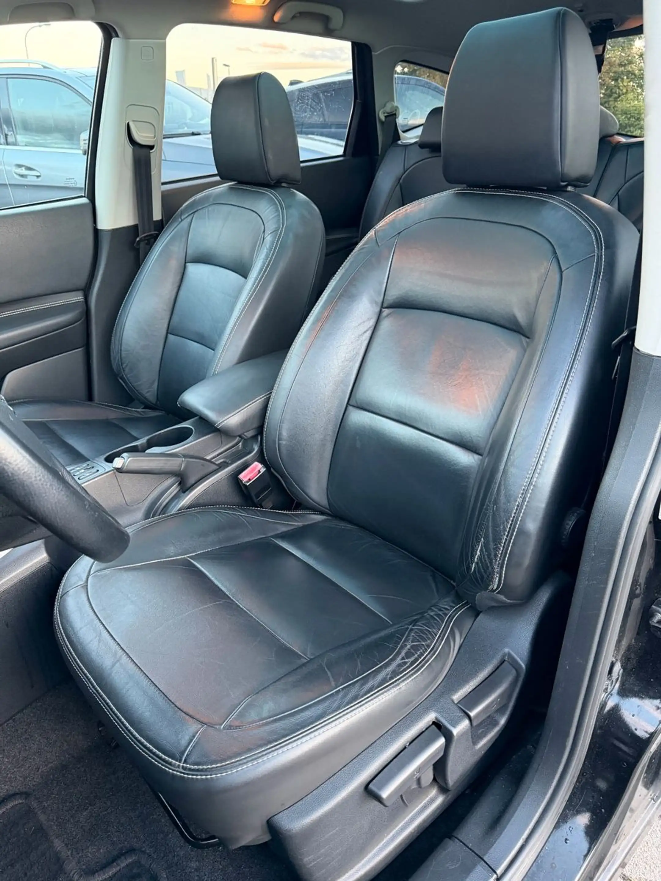Nissan Qashqai+2 Qashqai +2 Tekna 4X4/Automatik/Xenon/Pano/Voll — photo 4