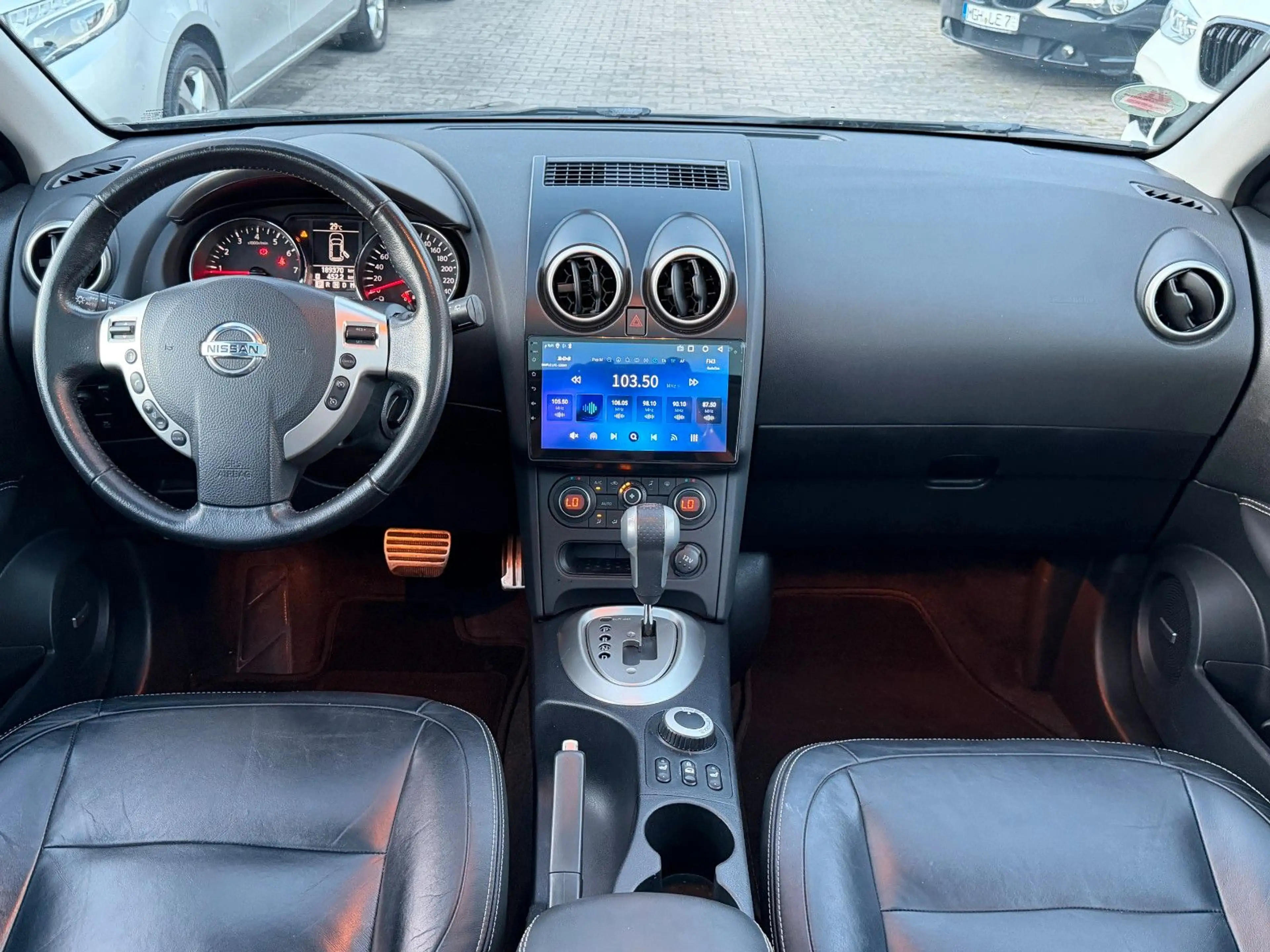 Nissan Qashqai+2 Qashqai +2 Tekna 4X4/Automatik/Xenon/Pano/Voll — photo 8