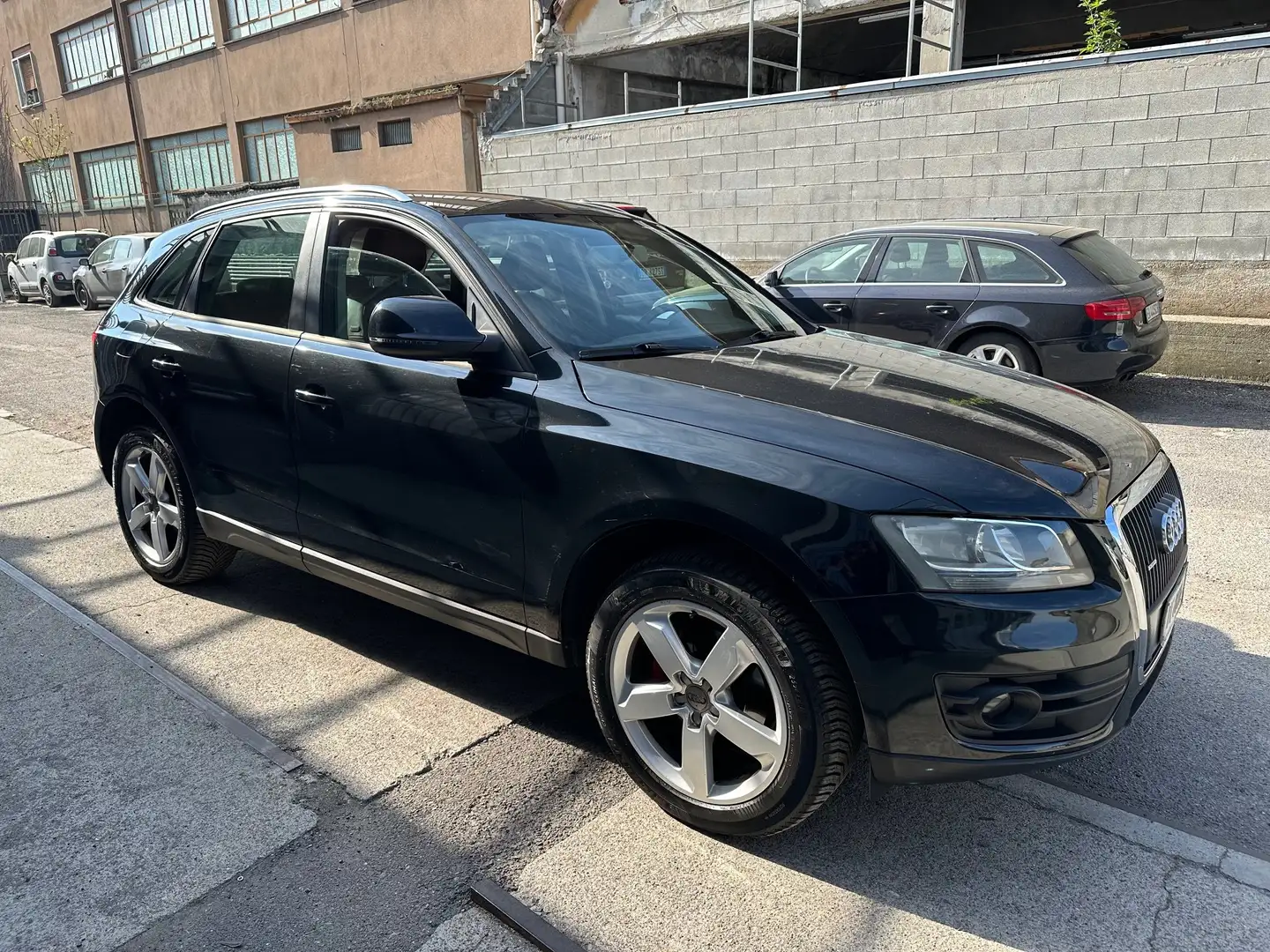Audi Q5 2.0 TFSi quattro 211cv S-Tronic*EURO5*PELLE*NAVI - 2
