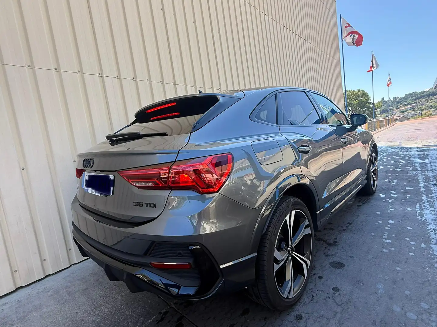 Audi Q3 Q3 35 TDI Black line S tronic 110kW Gris - 1