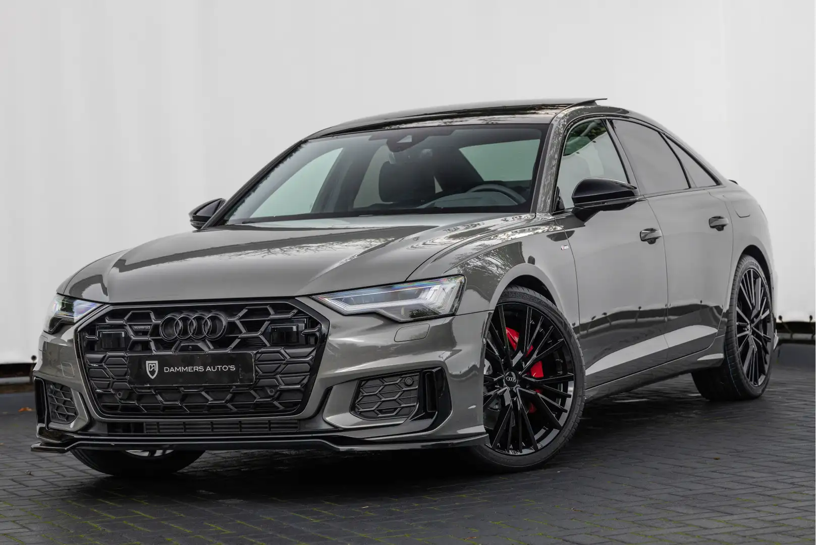 Audi A6 Limousine 55 TFSI-e 367pk Quattro S-line Pano B&O Gris - 1