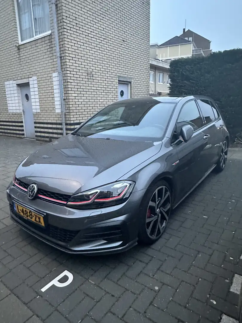 Volkswagen Golf 2.0 TSI GTI Perf. Grey - 1