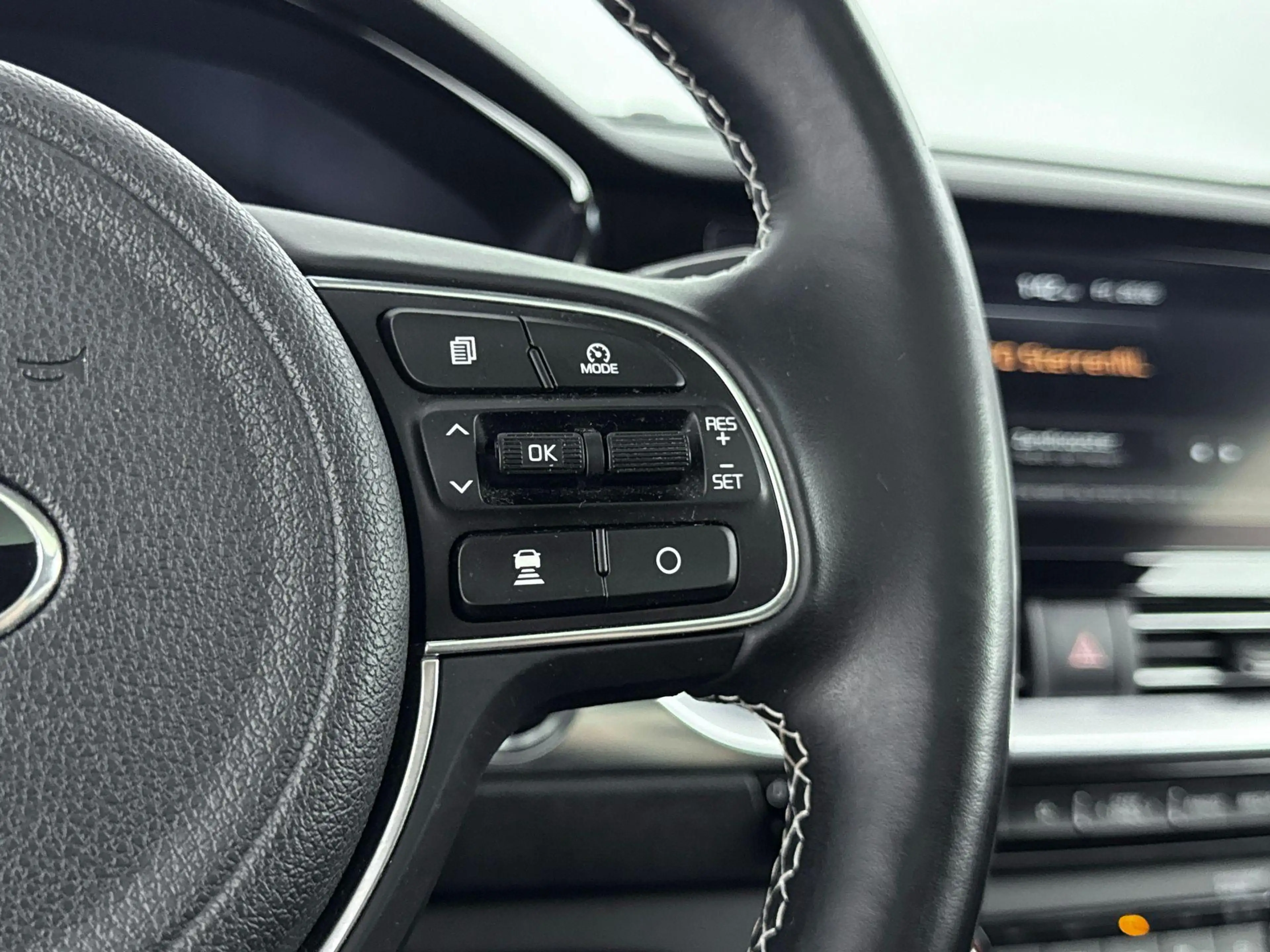 Kia e-Niro DynamicPlusLine 64 kWh | WLTP 450km | Stoel + stuu — photo 14
