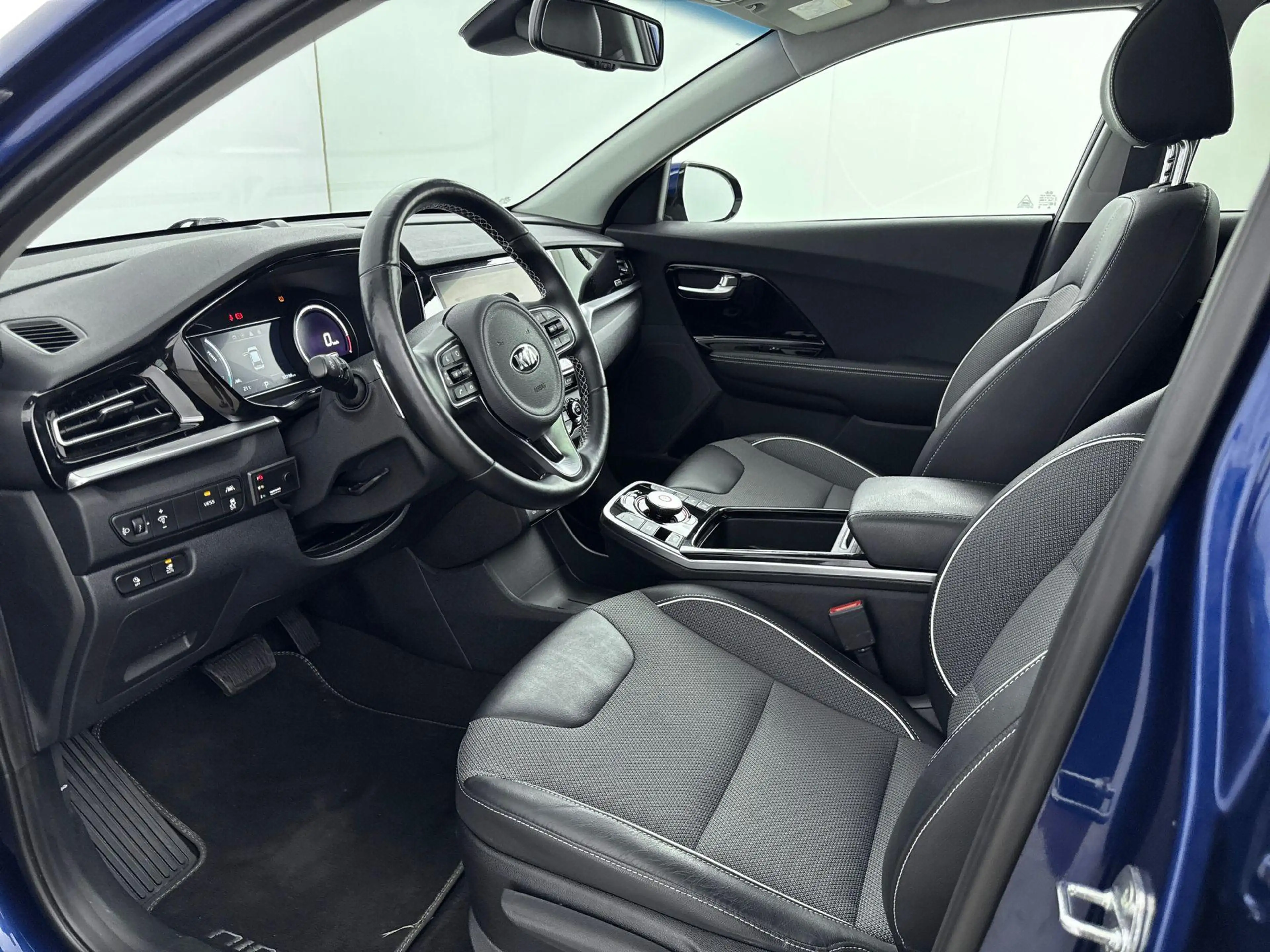 Kia e-Niro DynamicPlusLine 64 kWh | WLTP 450km | Stoel + stuu — photo 9
