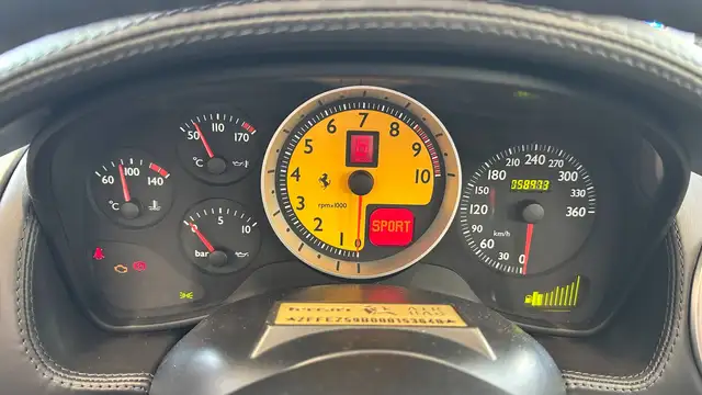 Ferrari F430 view 12