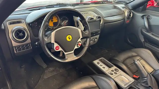Ferrari F430 view 9