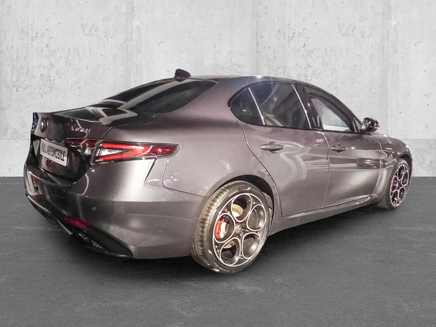 Alfa Romeo Giulia Veloce Premium Audio & Technologie-Paket GSD Grau - 2