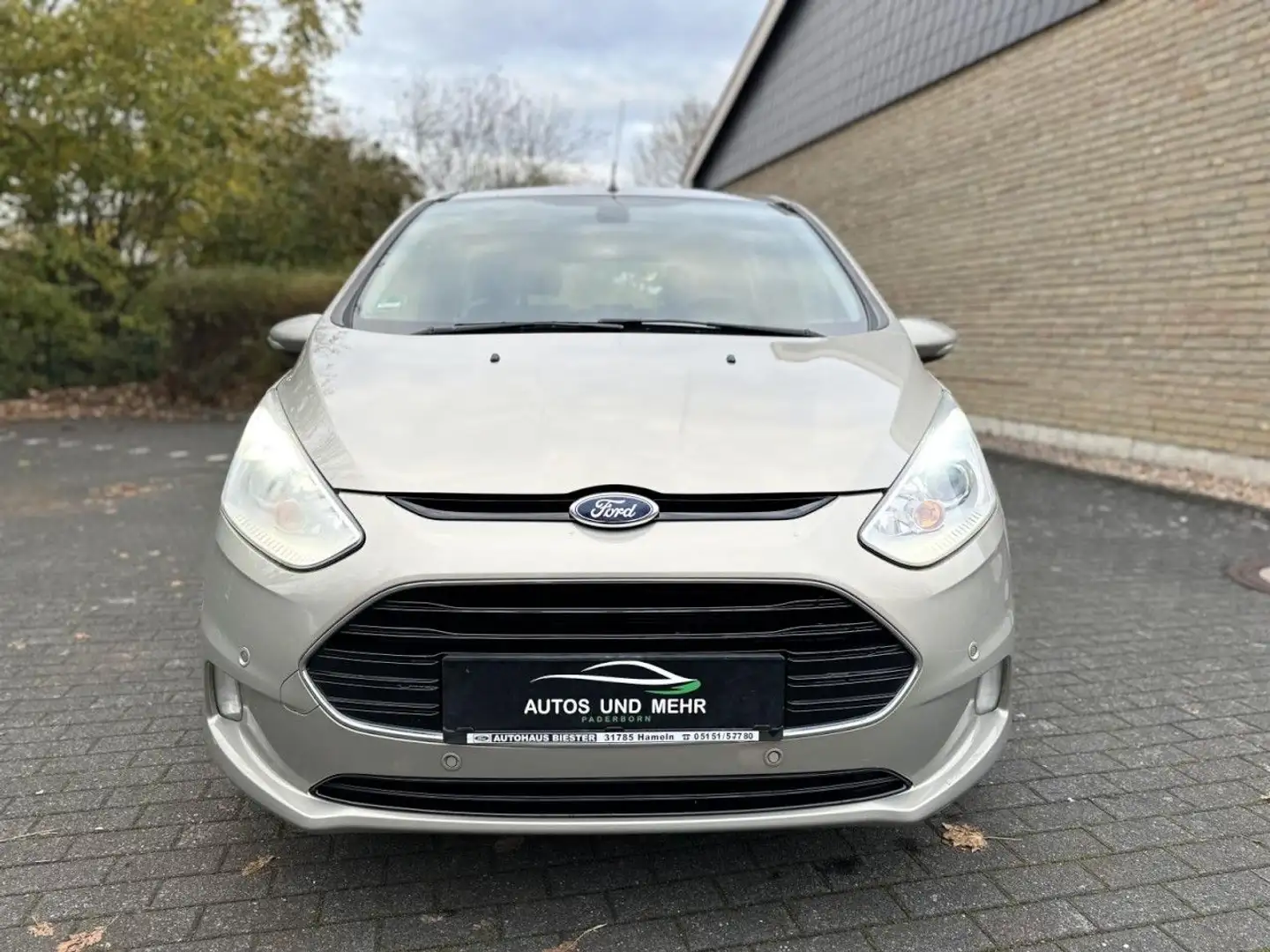 Ford B-Max B-MAX Titanium Klima Navi Rückfahrkamera Gris - 2