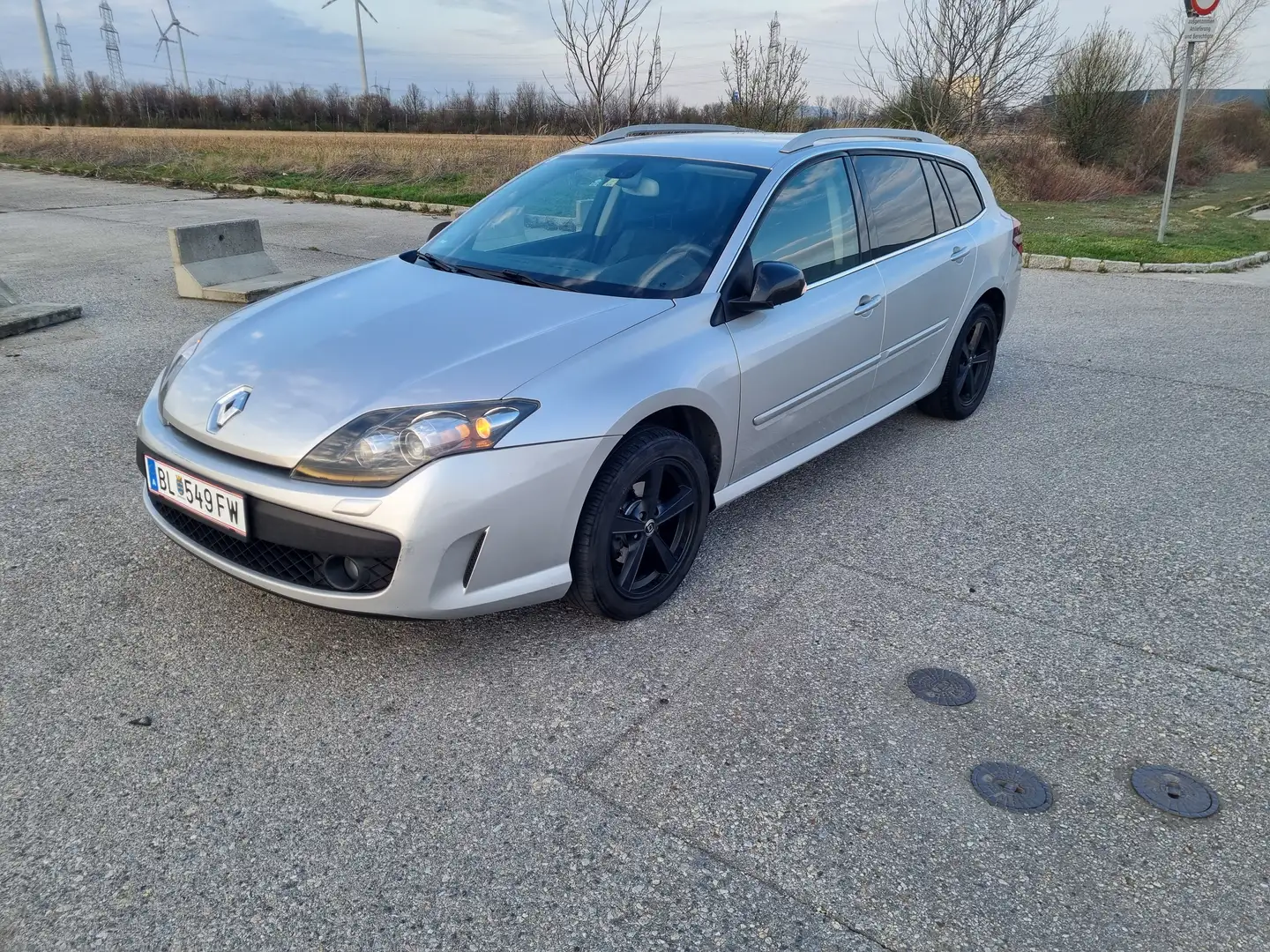 Renault Laguna Laguna Grandtour Business 1,5 dCi Business Plateado - 1