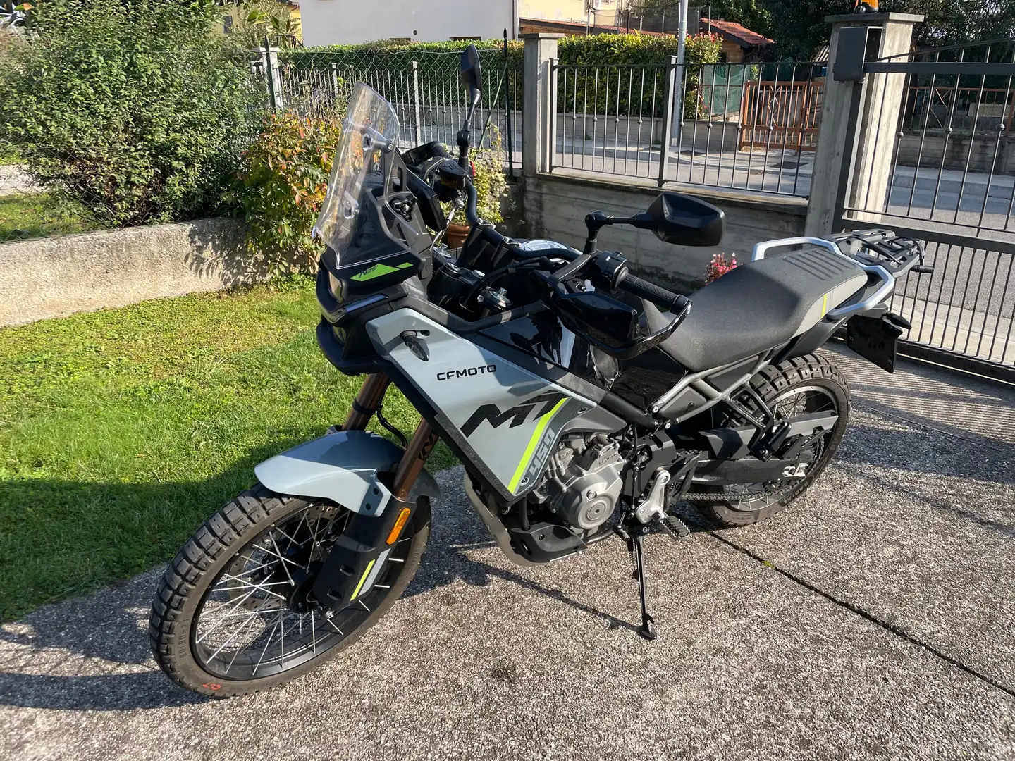 CFMOTO 450 MT Fekete - 1