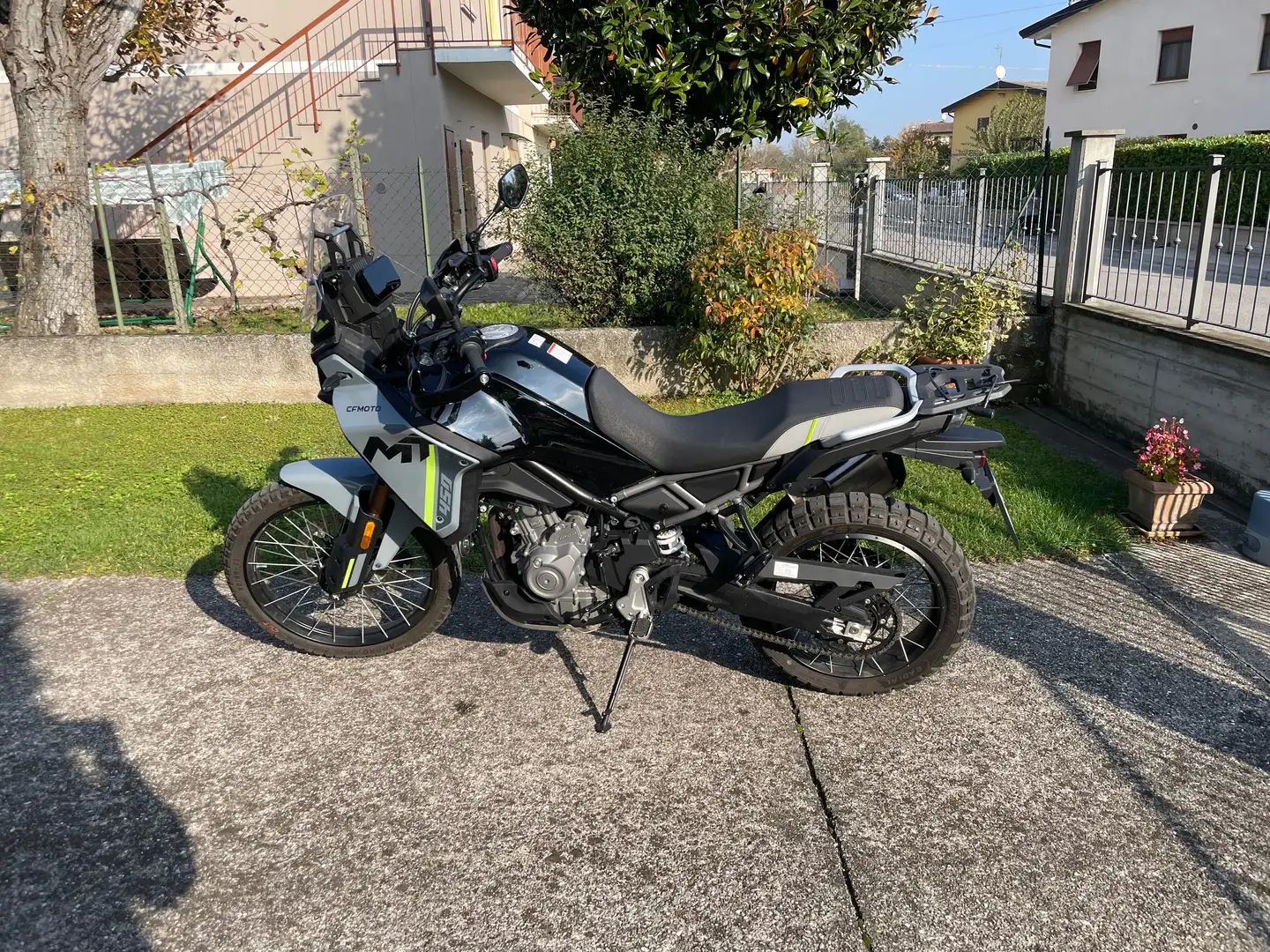 CFMOTO 450 MT Fekete - 2