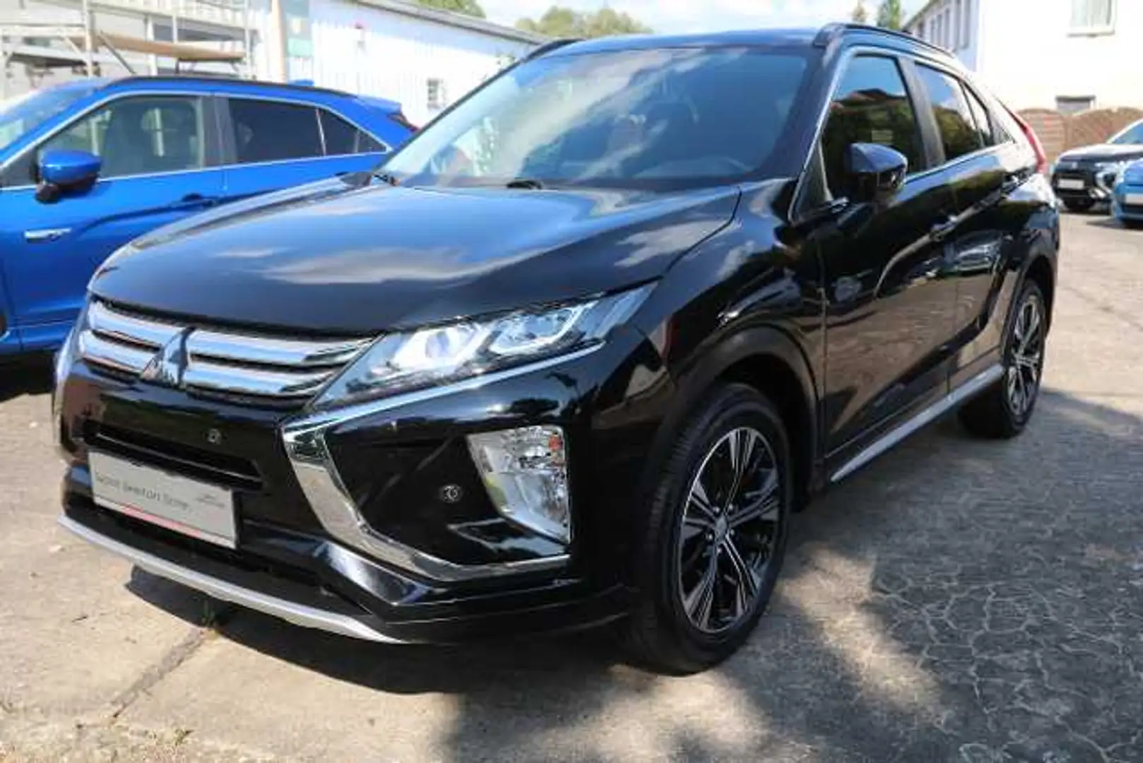 Mitsubishi Eclipse Cross Diamant Edition+ 1.5 T 2WD CVT Schwarz - 2