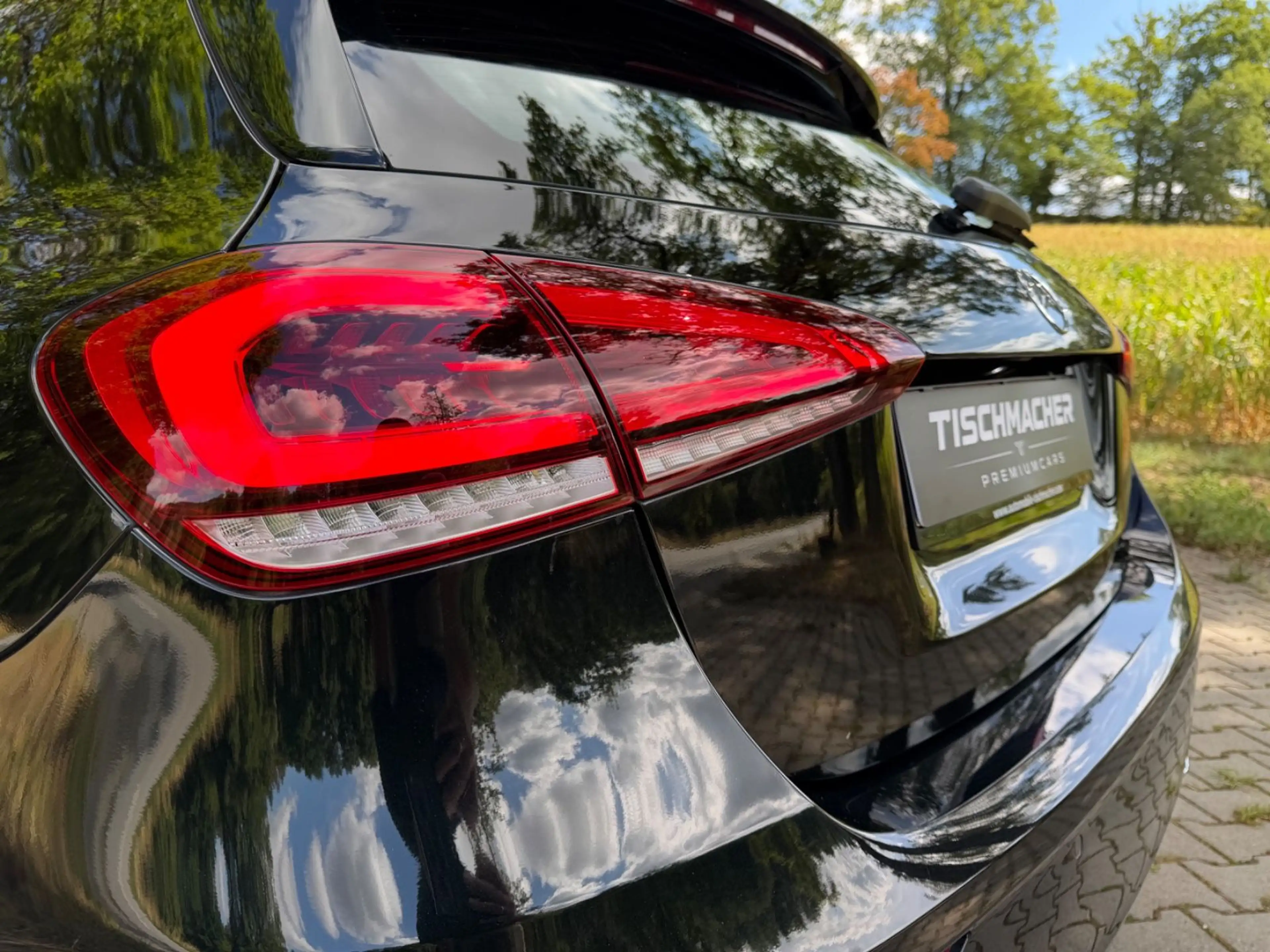 Mercedes-Benz A 220 | 4 - Matic| PANO| BURMESTER| LED| 360° — photo 8