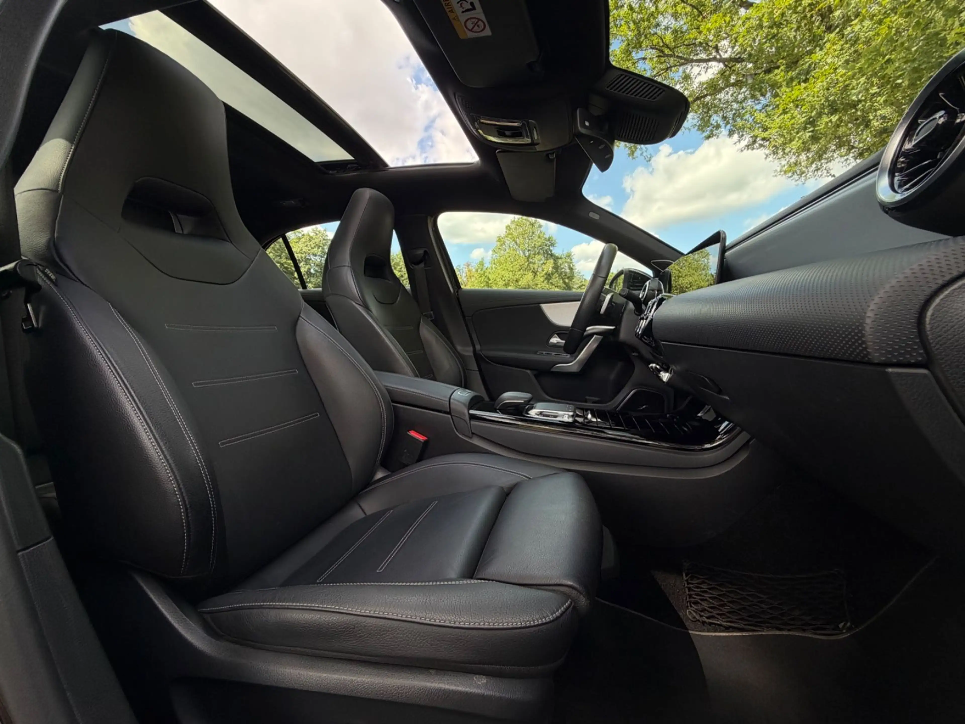 Mercedes-Benz A 220 | 4 - Matic| PANO| BURMESTER| LED| 360° — photo 18