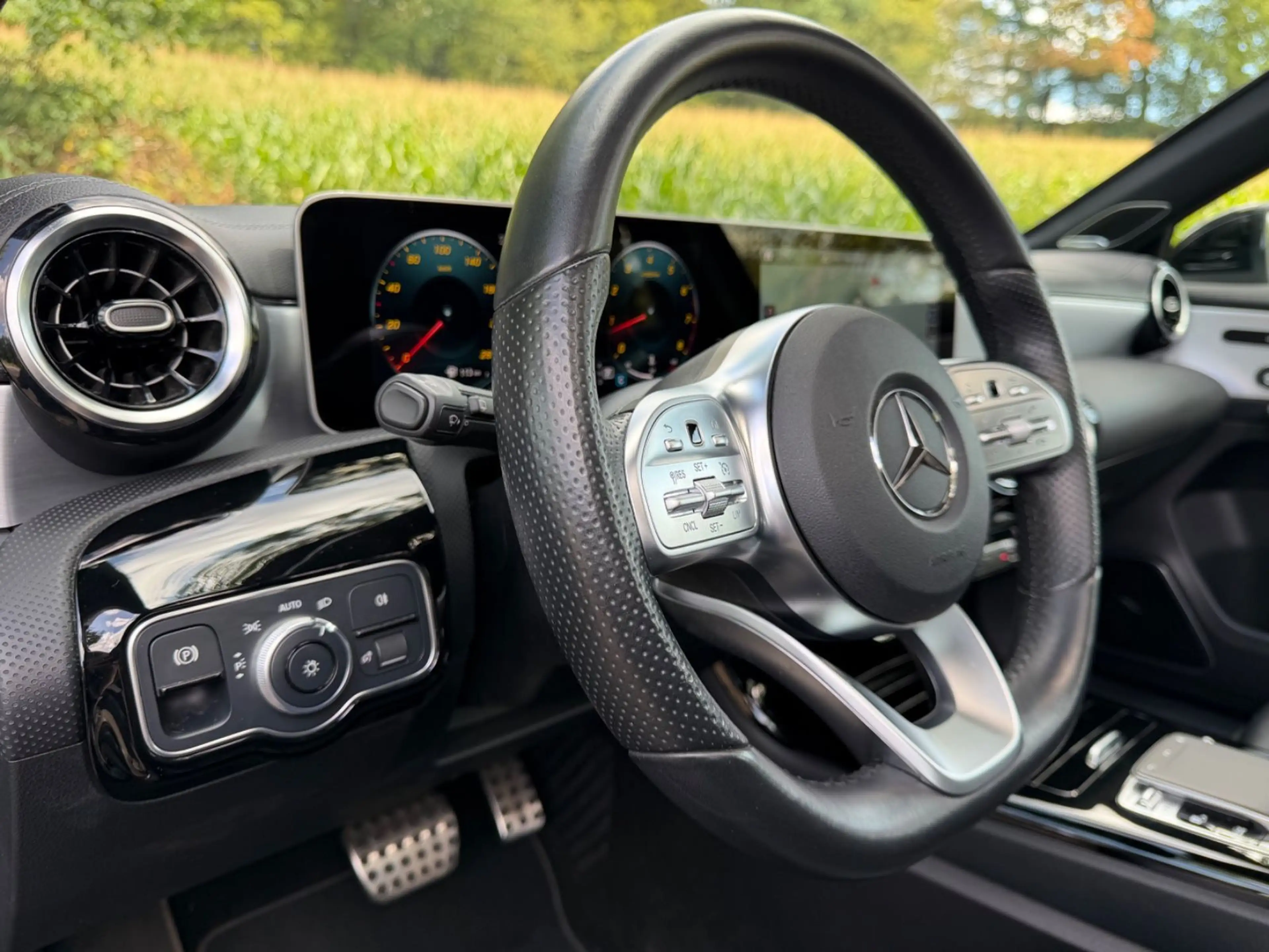 Mercedes-Benz A 220 | 4 - Matic| PANO| BURMESTER| LED| 360° — photo 11