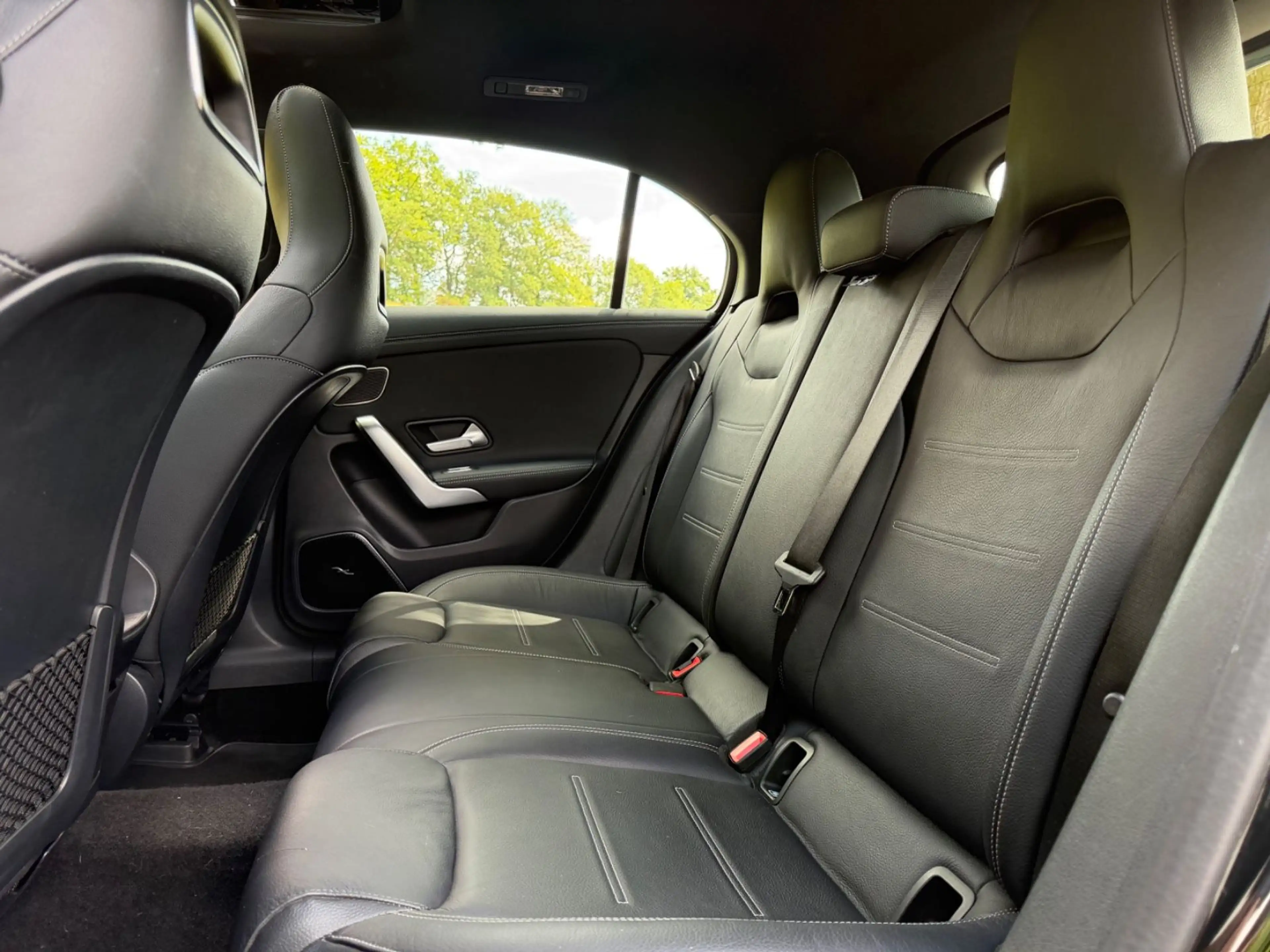 Mercedes-Benz A 220 | 4 - Matic| PANO| BURMESTER| LED| 360° — photo 23