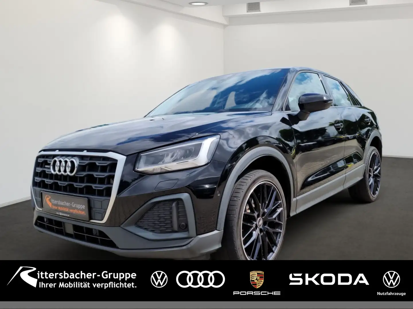 Audi Q2 35 TDI quattro Komfort-Paket plus AHK ParkenP Schwarz - 1