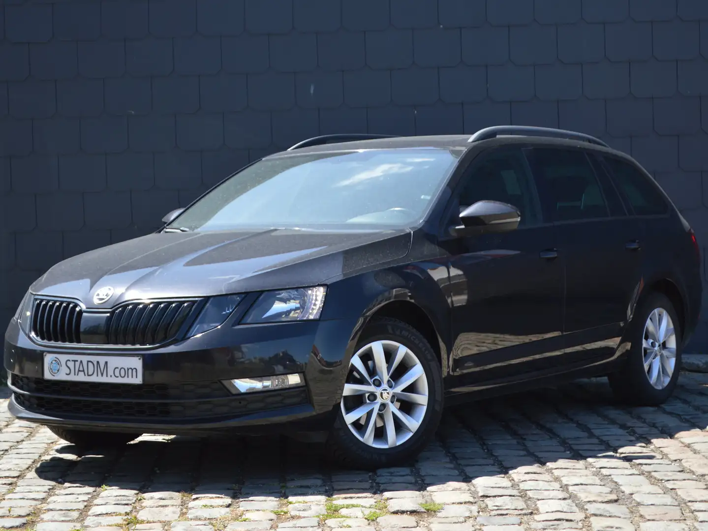 Skoda Octavia 🛑 🆕 🛑Octavia SW1.6TDI OPENDAK GPS CARPAS Noir - 1