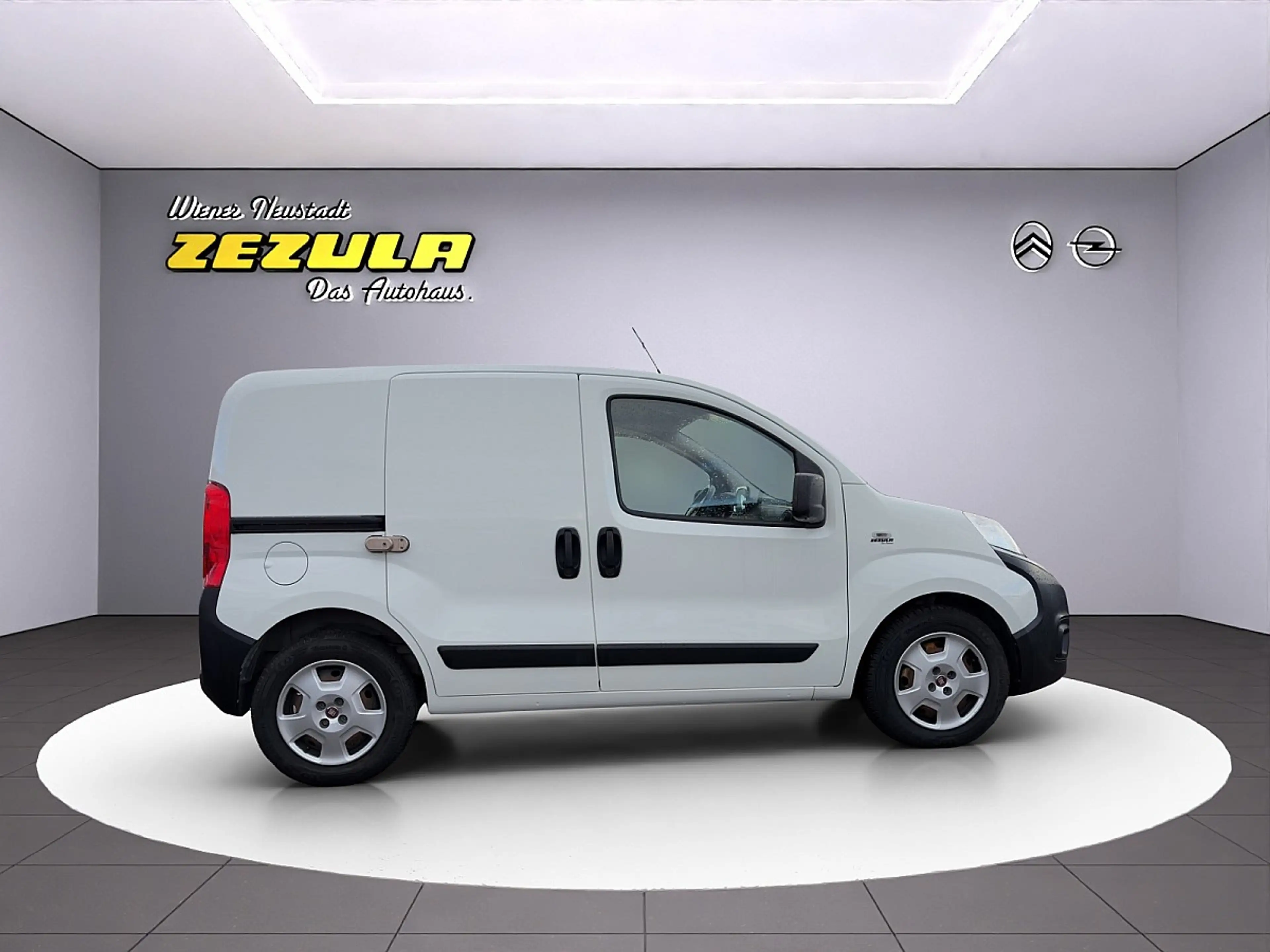 Fiat Fiorino Fiorino 1,3 MultiJet 95 Basis — photo 6