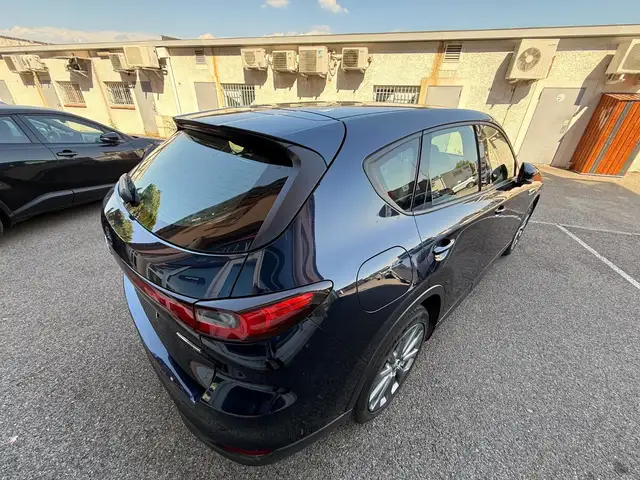 Mazda CX-60 view 5