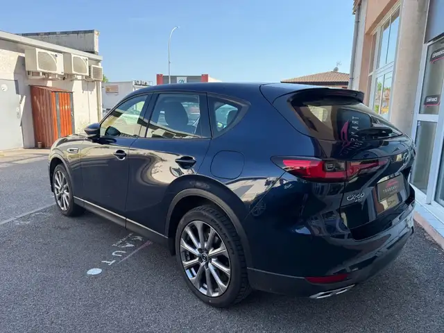 Mazda CX-60 view 7