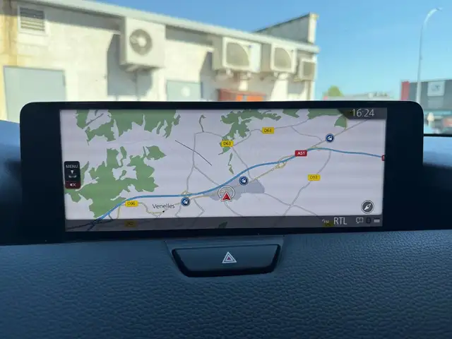 Mazda CX-60 view 18