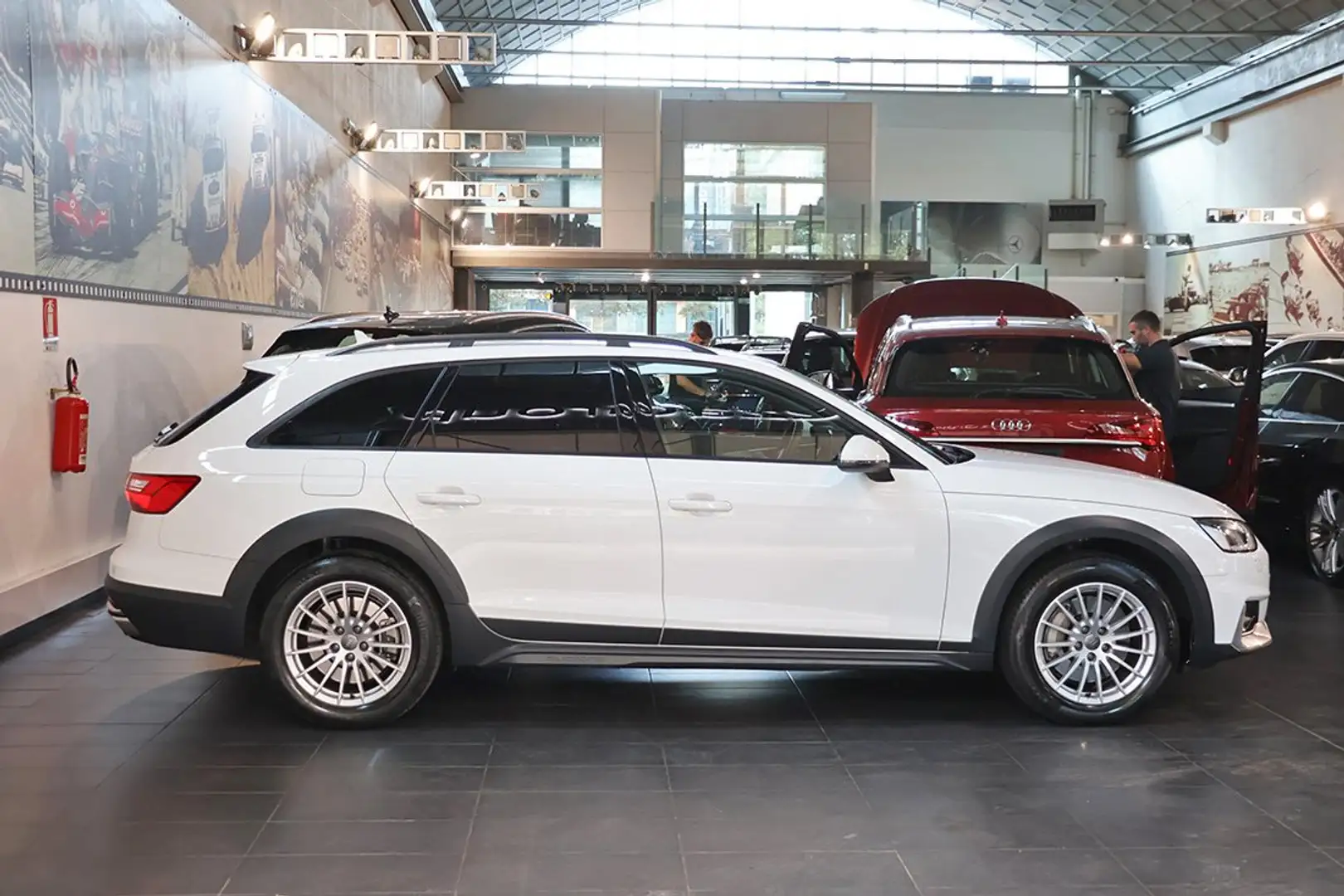 Audi A4 allroad 45 TFSI 245cv S-Tronic Business - SMARTPHONE/LED Bianco - 2