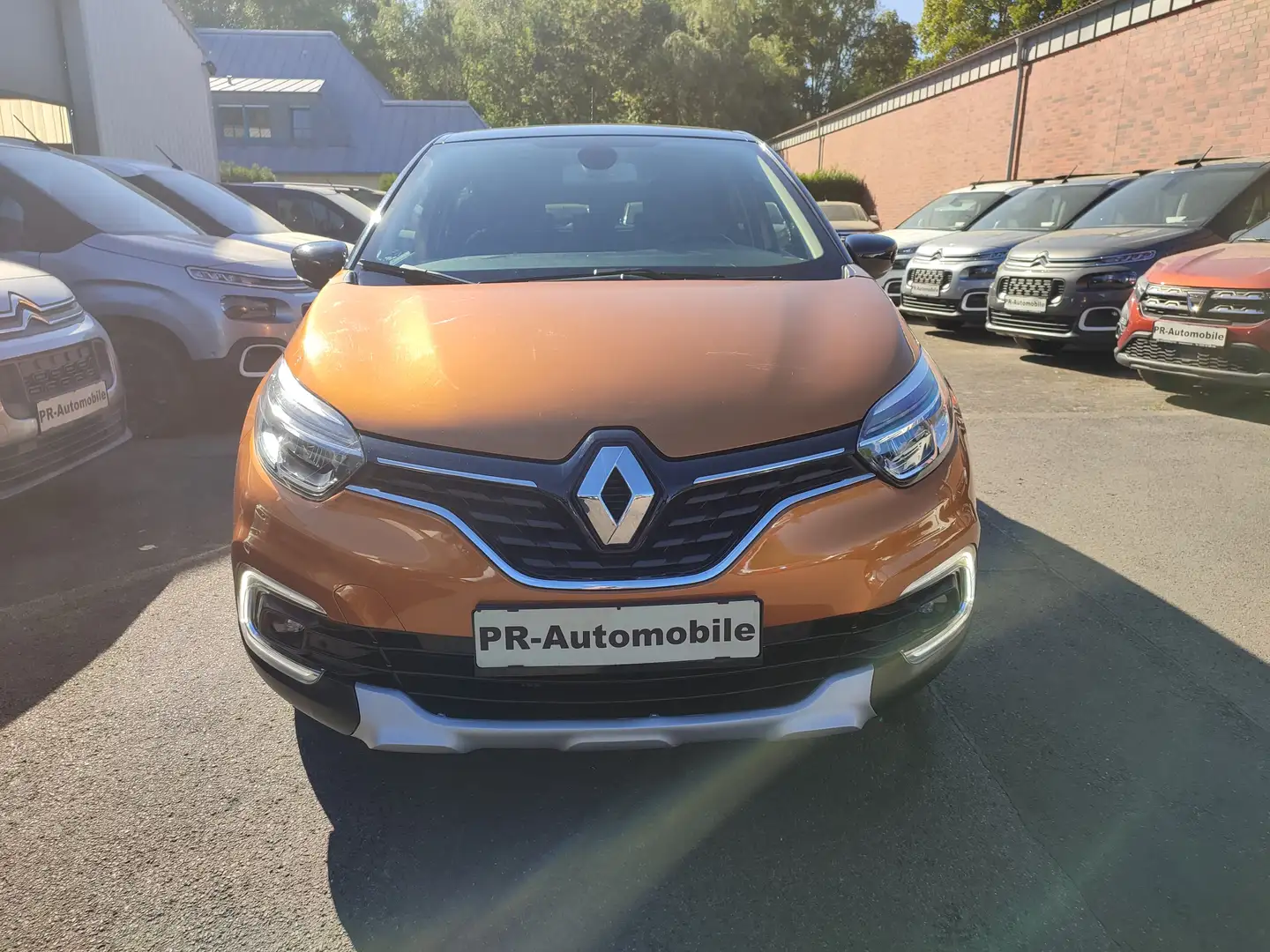 Renault Captur TCe 150 EDC Klimaaut/Automatik/Navi+Cam/PDC v+h Orange - 2