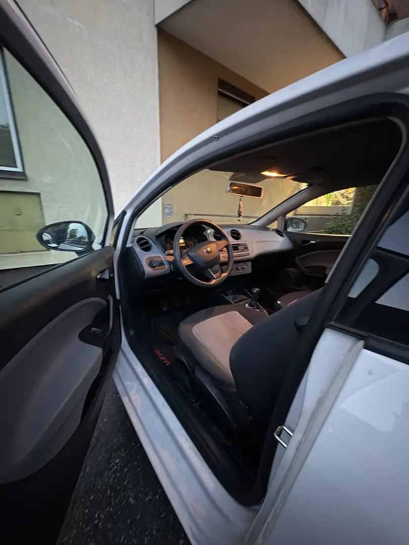 SEAT Ibiza SportCoupé Stylance 1,2 - 2