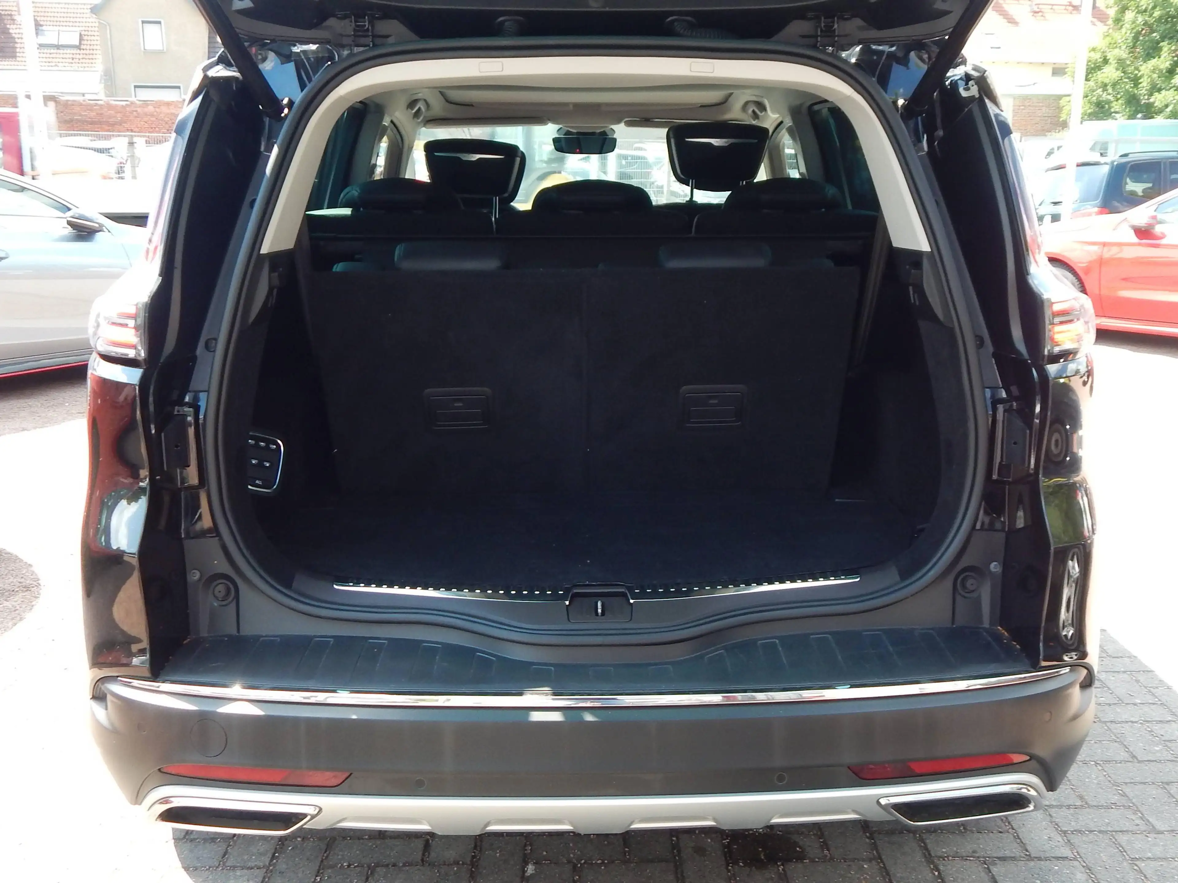 Renault Espace Initiale Paris — photo 12