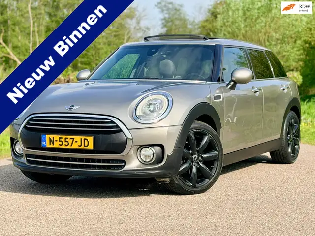 MINI Mini Clubman 1.5 Chili Half Leder Panodak Stoelver