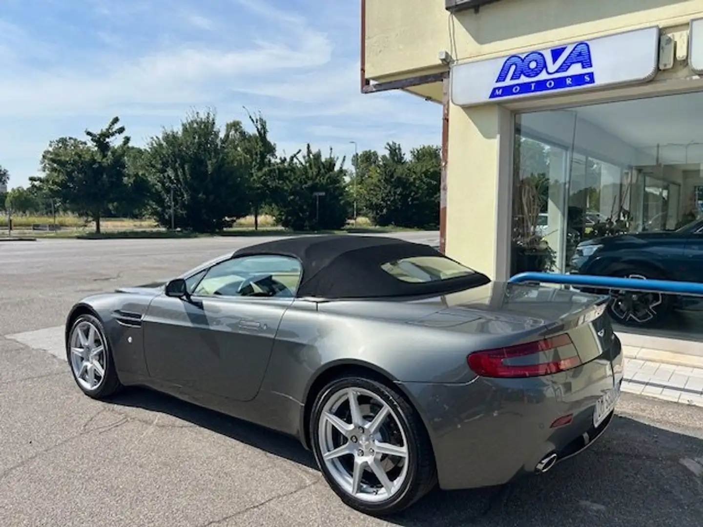 Aston Martin Vantage Vantage Roadster 4.3 V8 sportshift Gris - 2