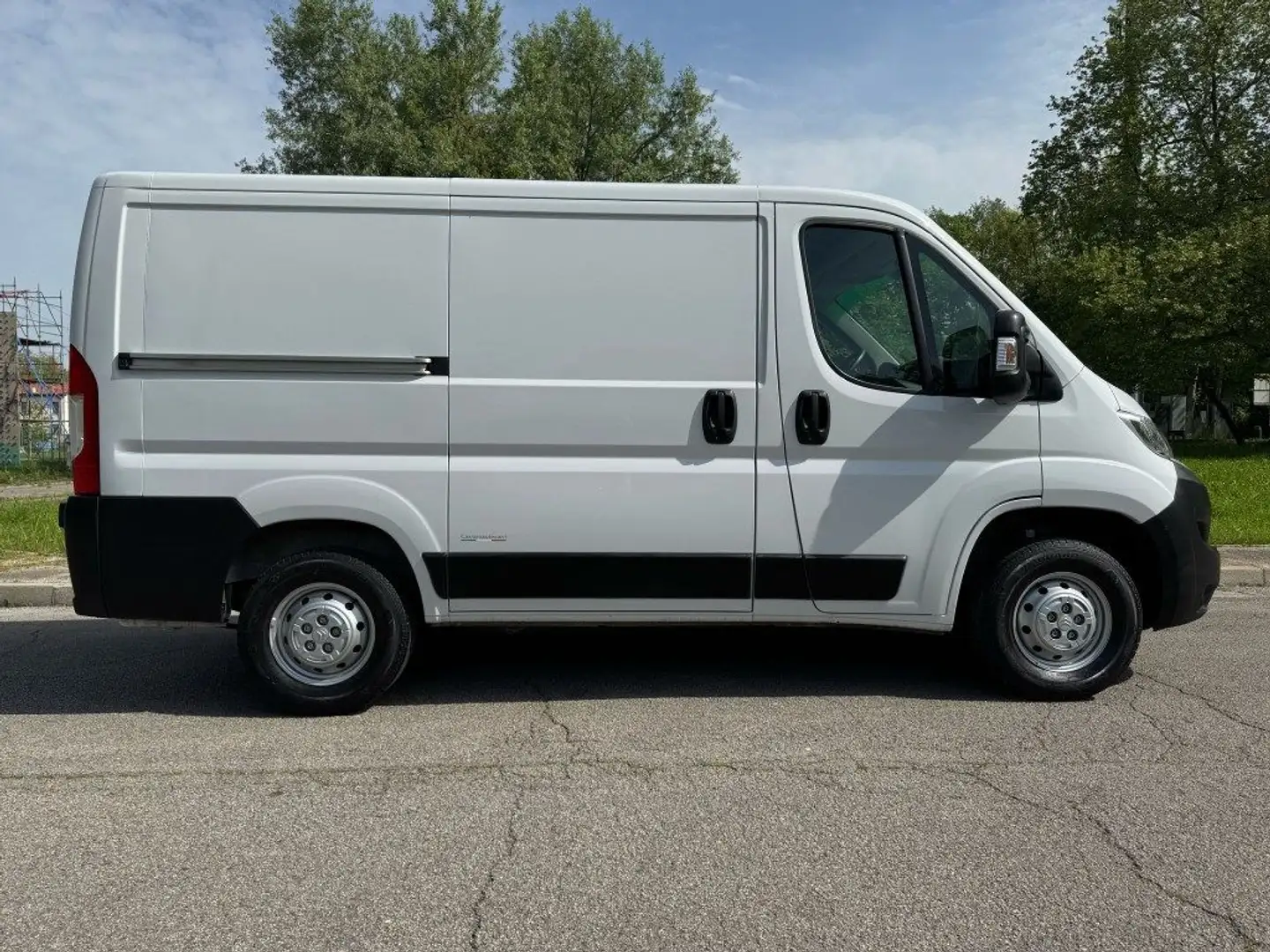 Citroen Jumper 28 BlueHDi 120 S&S L1 H1 Furgone Business Bianco - 2